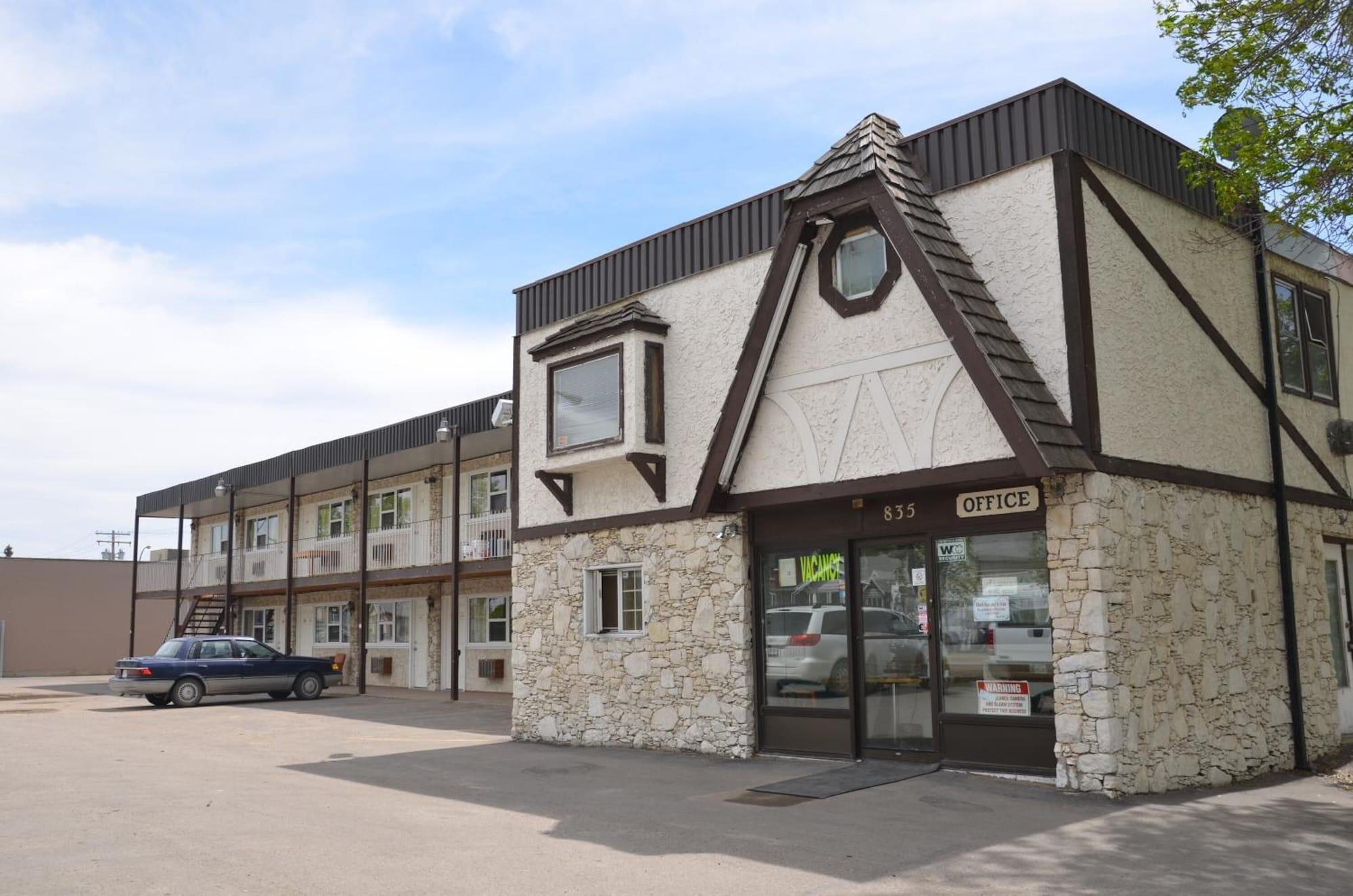 Vista Exterior Coachman Inn