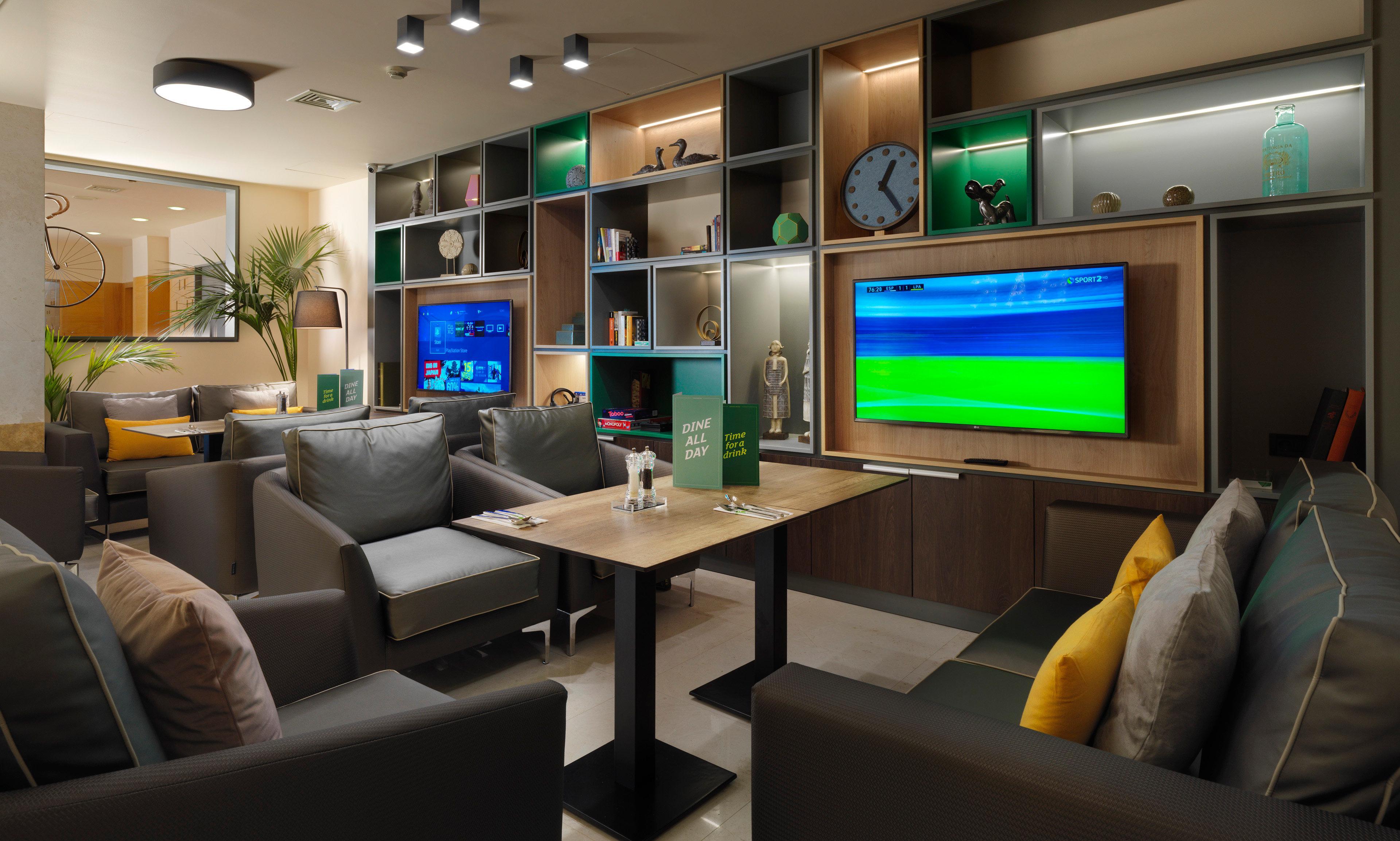 Vista Lobby Holiday Inn Athens Attica Av. Airport West by IHG