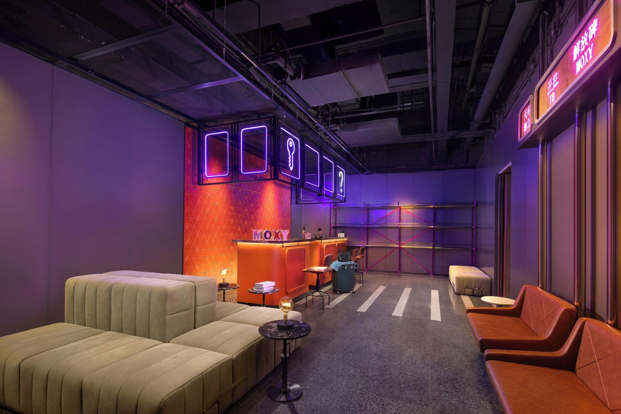 Vista Lobby Moxy Chongqing