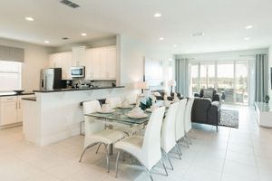 Alquiler Vacacional - Stylish Encore Resort 6 Bedroom Home with Pool & Water Park Access