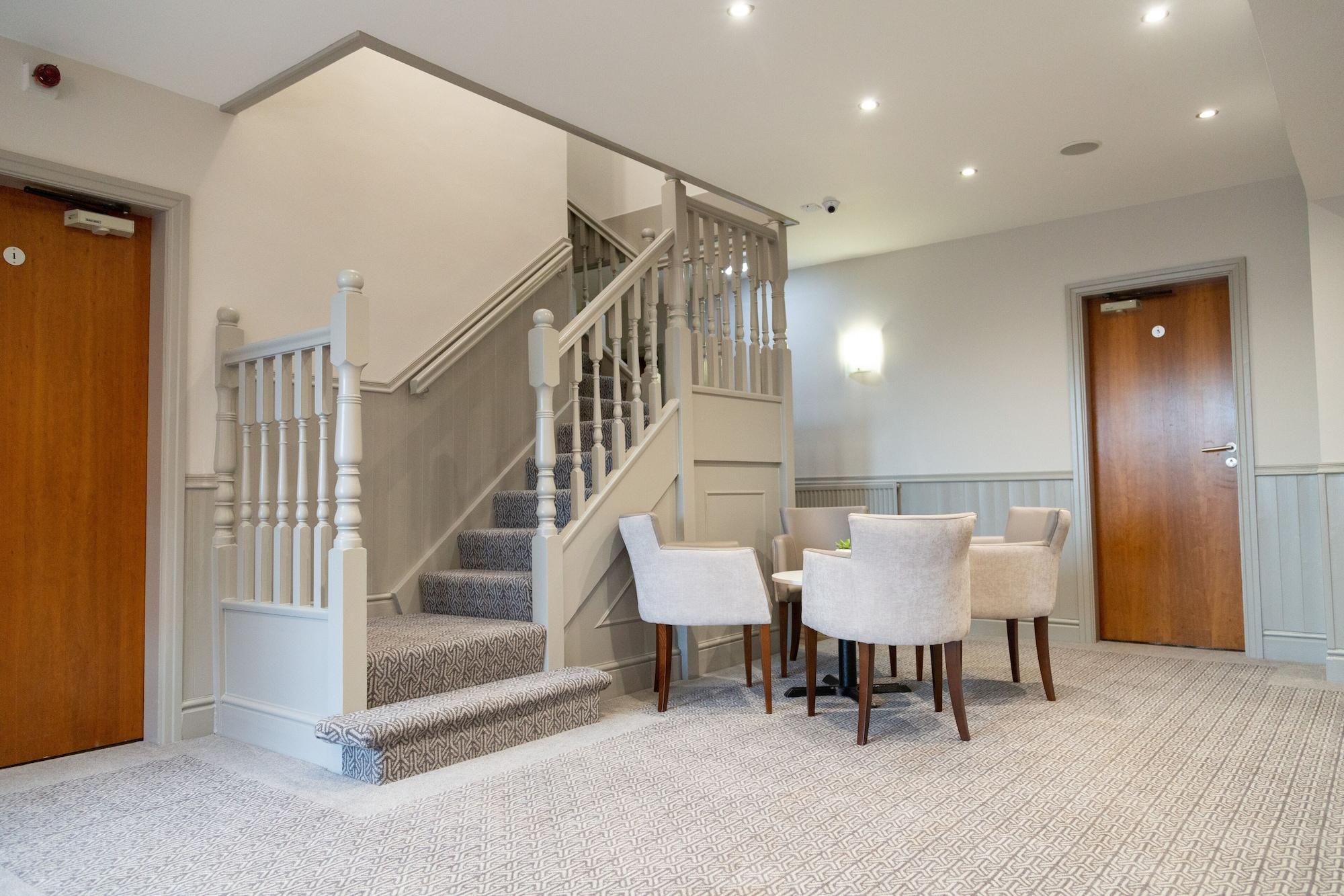 Vista Lobby Rufford Arms Hotel