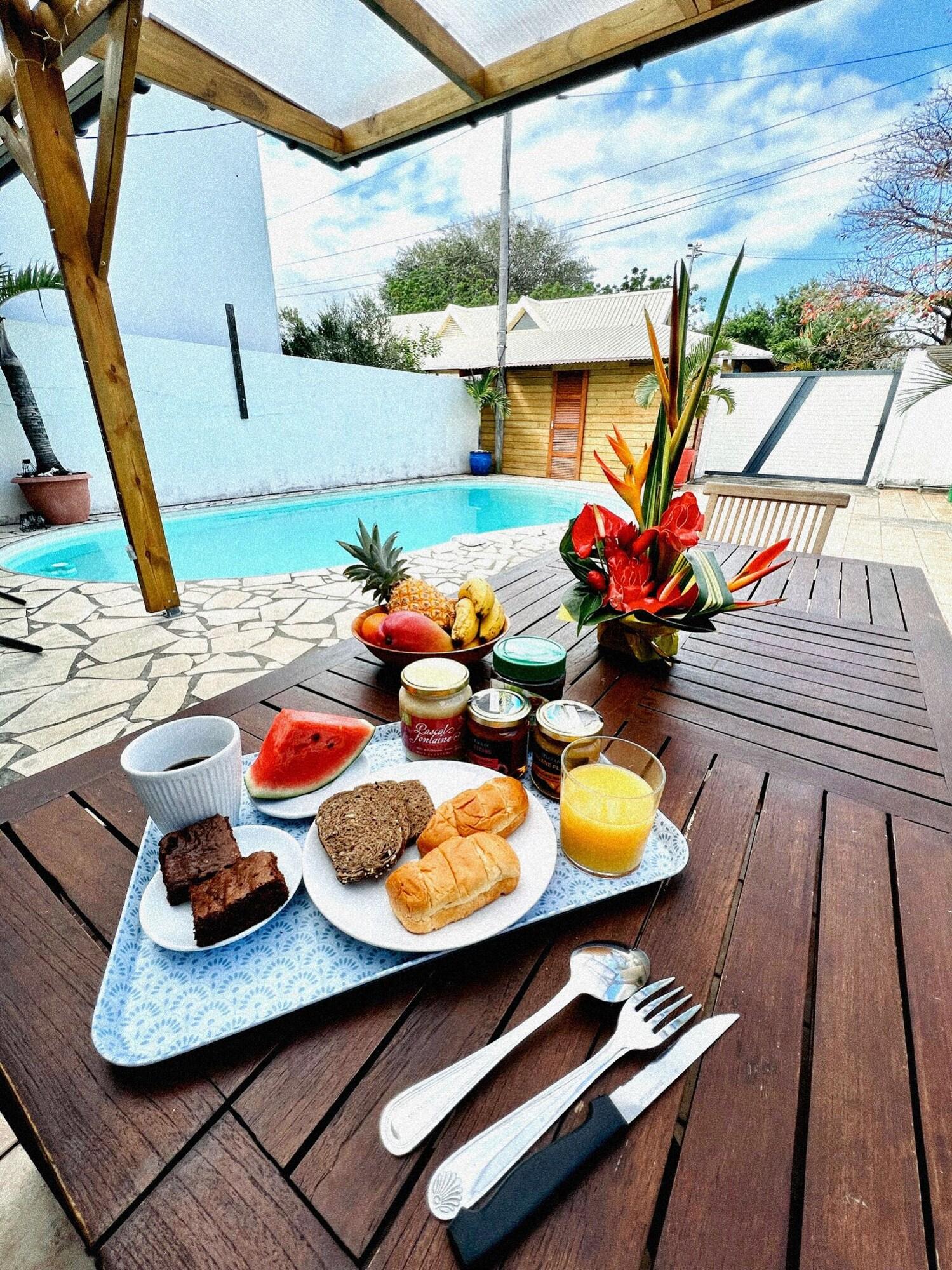 Restaurant Villa Kazabona Chambres d'Hôte Saint-Pierre