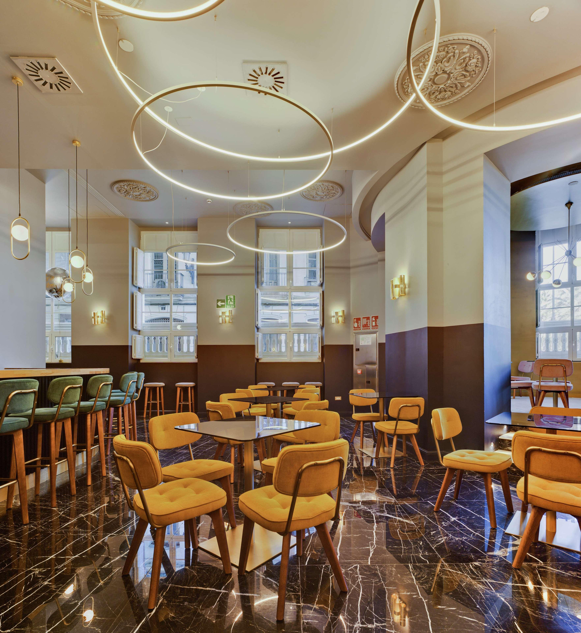 Restaurant Casa Alberola Alicante, Curio Collection by Hilton