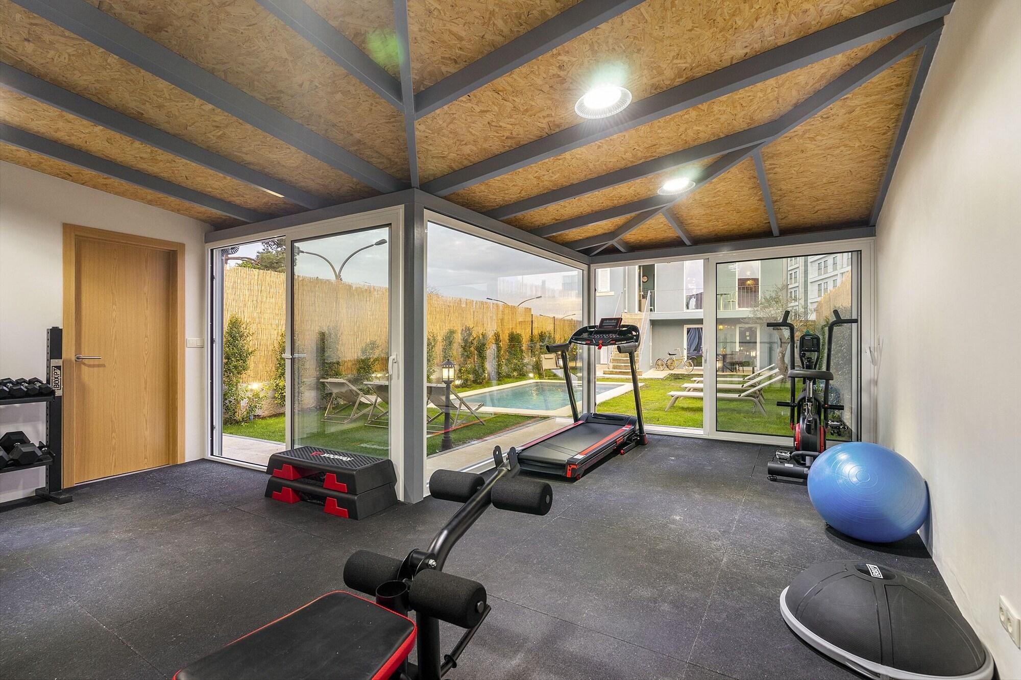 Gimnasio Douro Prestige with Shared S-Pool