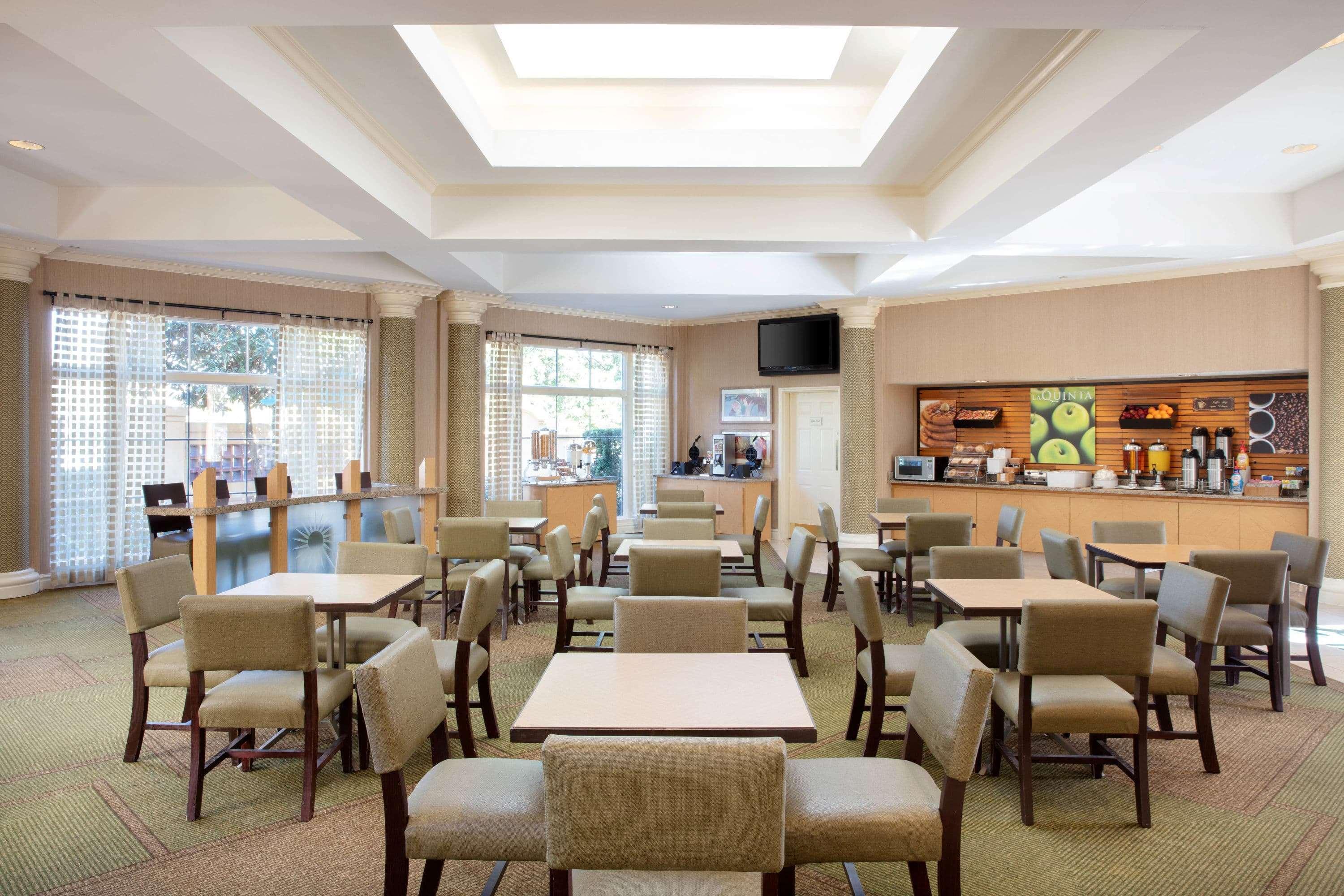 Restaurant La Quinta Inn & Suites Ocala