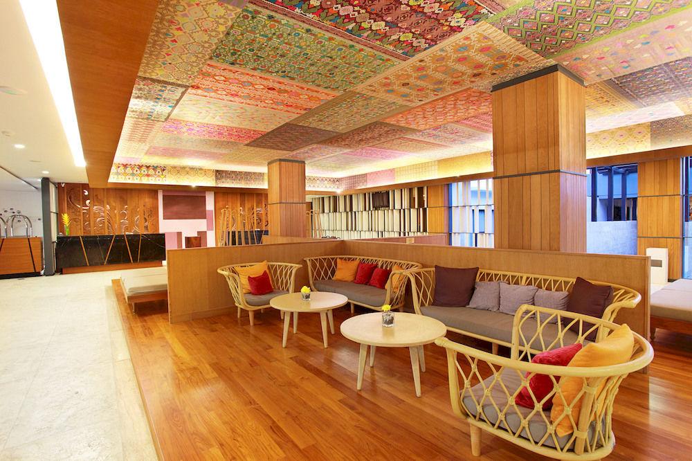 Vista Lobby Truntum Kuta