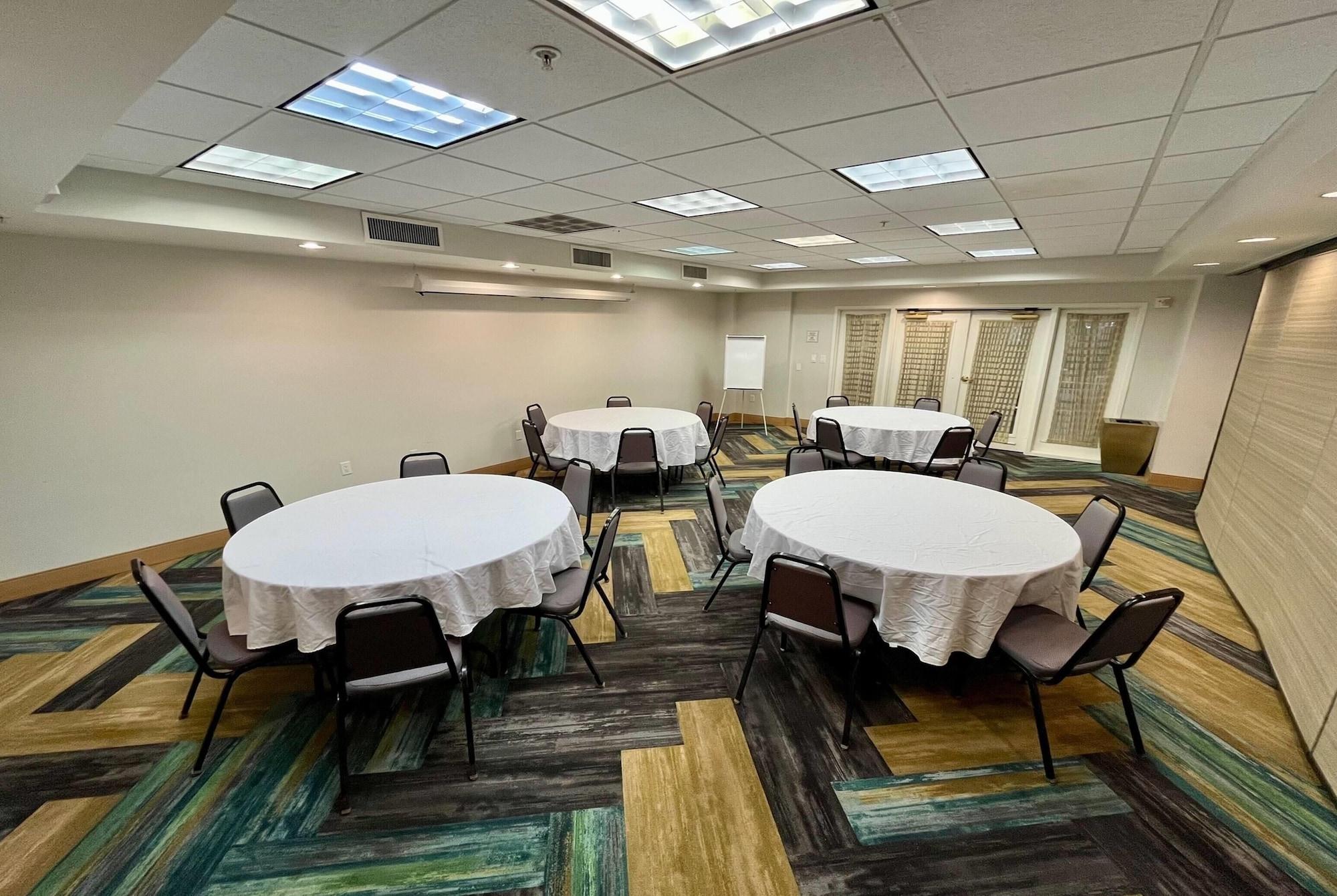 Sala de Reuniones La Quinta Inn & Suites by Wyndham Orlando I Drive/Conv Ctr