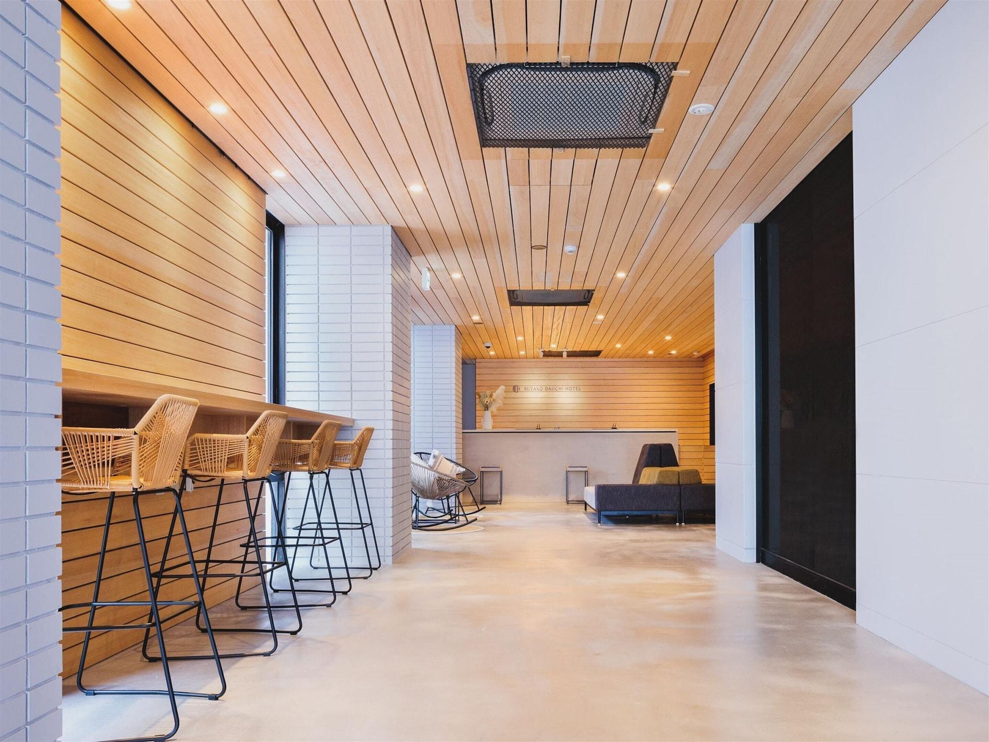 Varios Miyako Daiichi Hotel