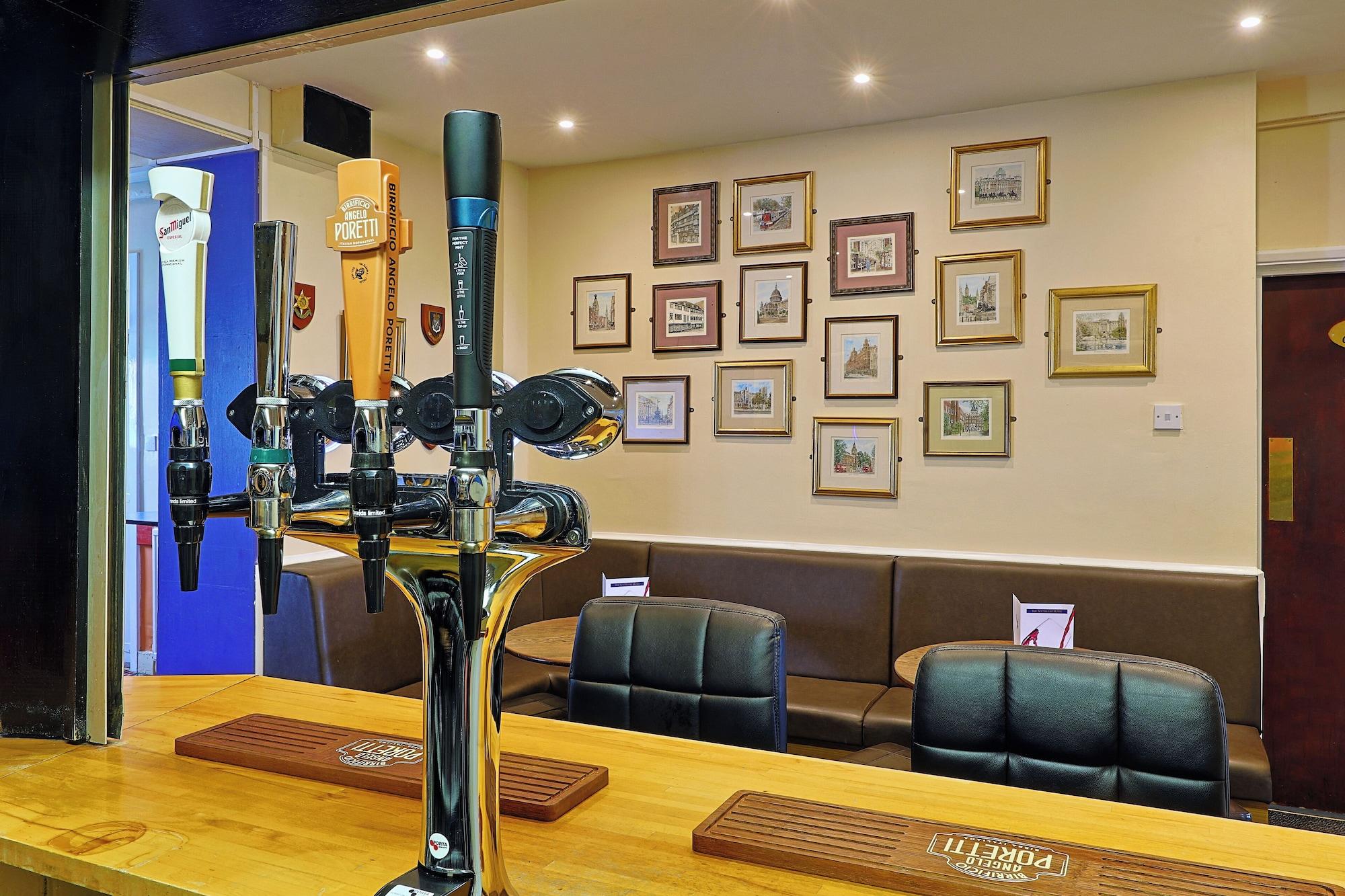 Vista Lobby OYO The Southcliff Hotel