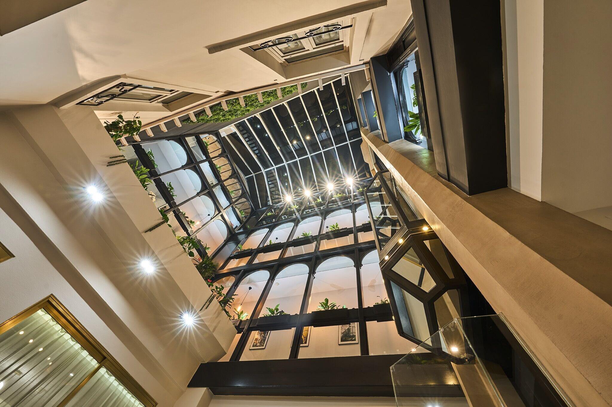 Vista Lobby Best Western Plus Le Picardy