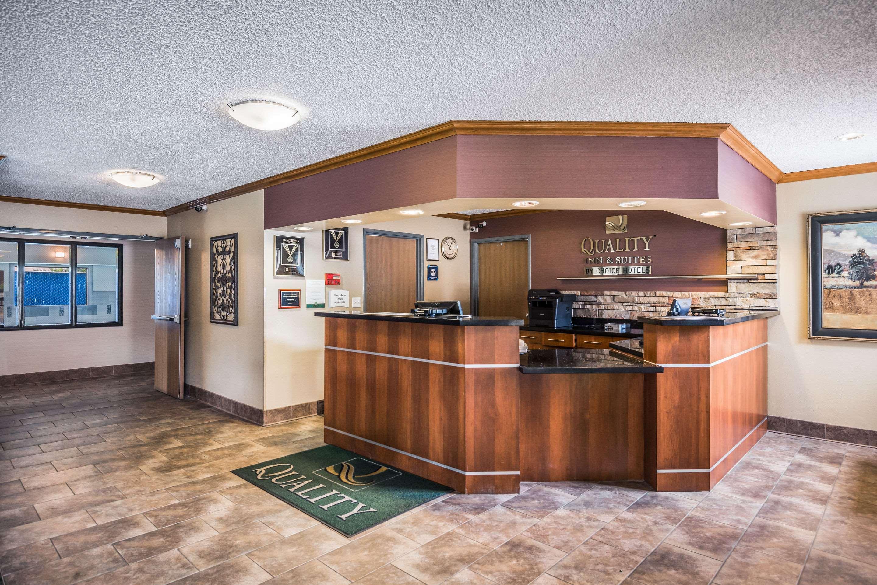 Vista Lobby Quality Inn & Suites Missoula Westside