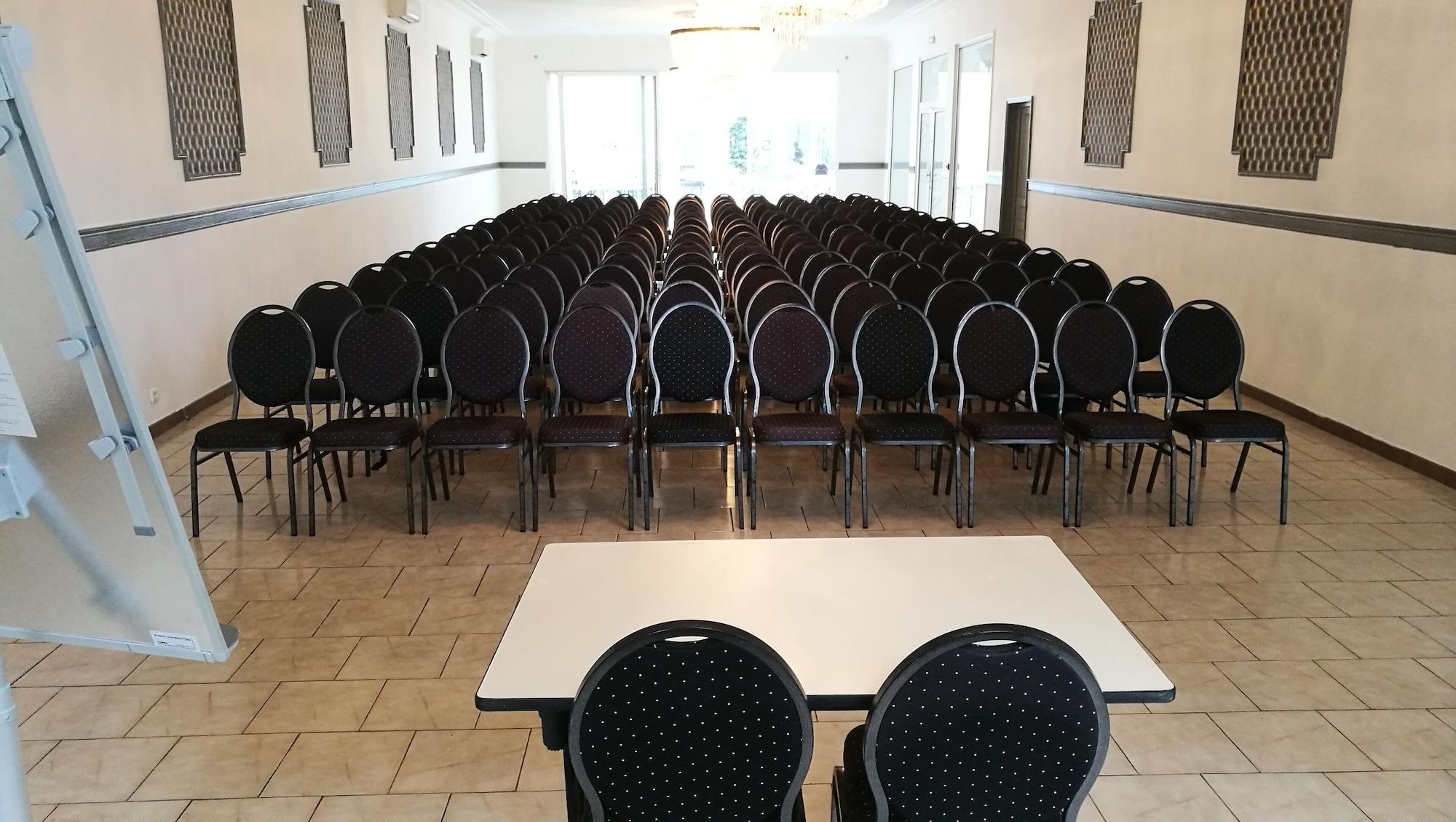 Sala de Reuniones Le Manoir de Fourcy