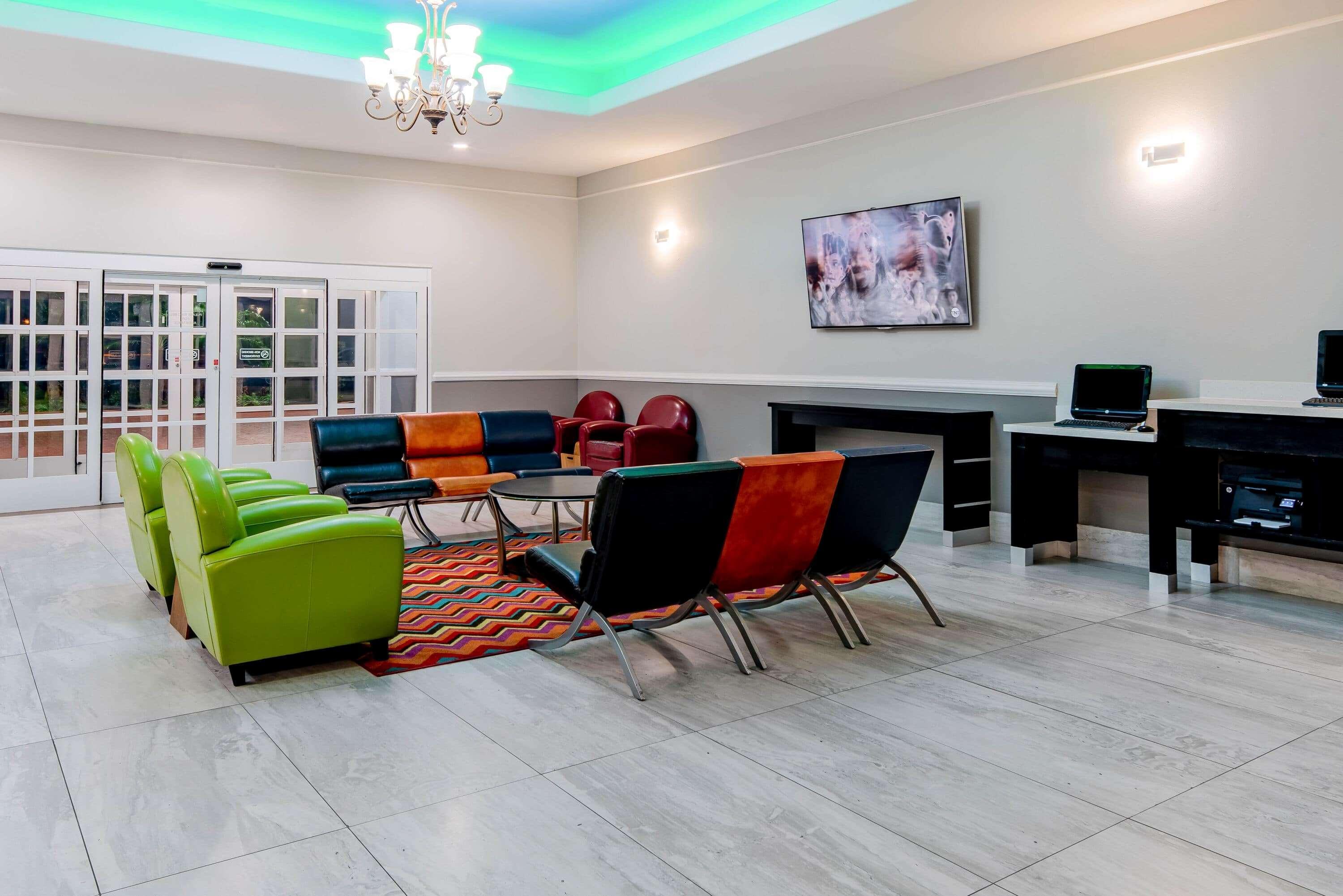 Vista Lobby La Quinta Inn & Suites By Wyndham Alamo - Mcallen 
