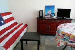 Alquiler Vacacional - Lovely STUDIO (2*) for 3 people, beach 300m away, garage, shops 100m away.
