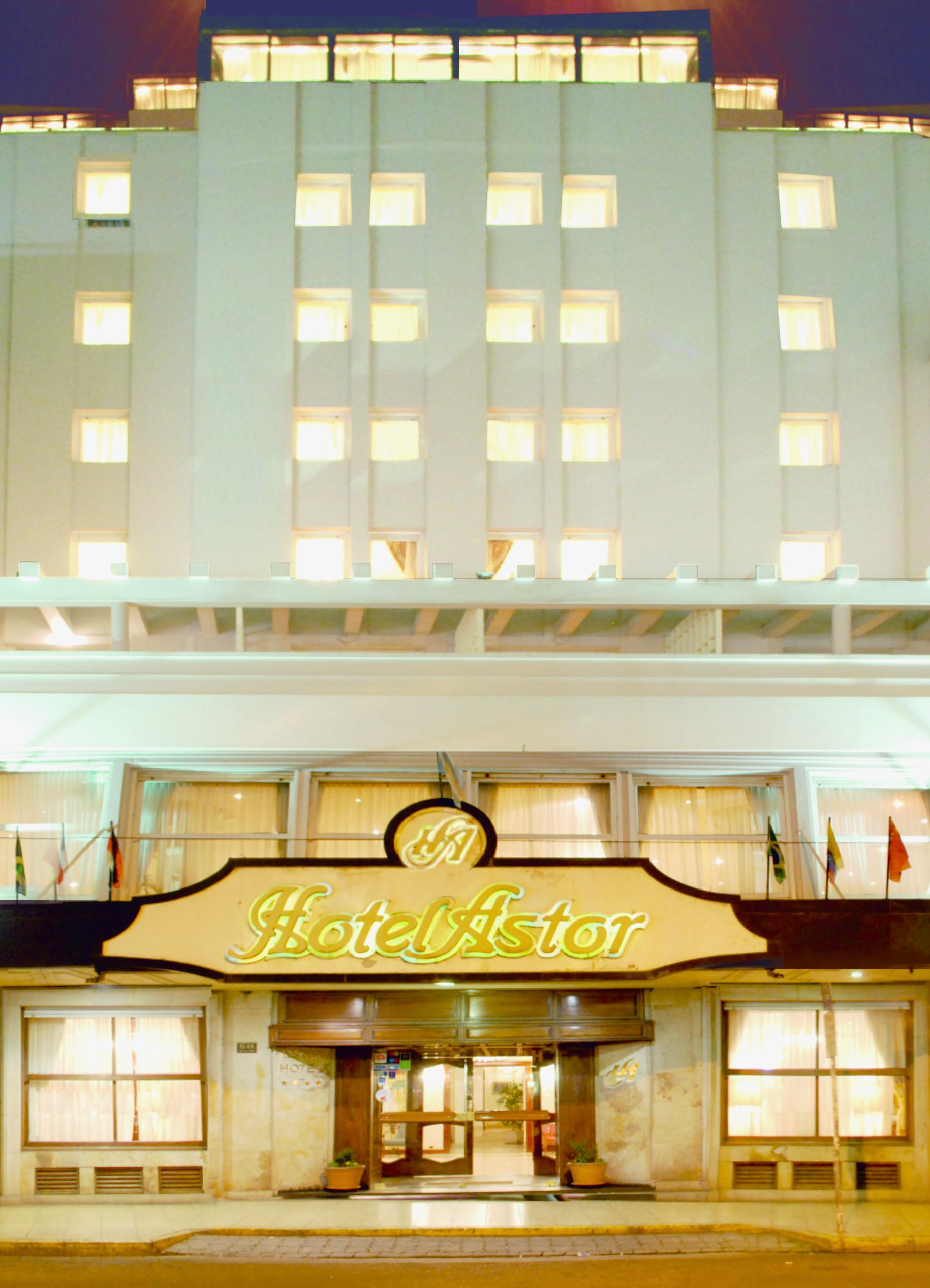 Vista Exterior Hotel Astor