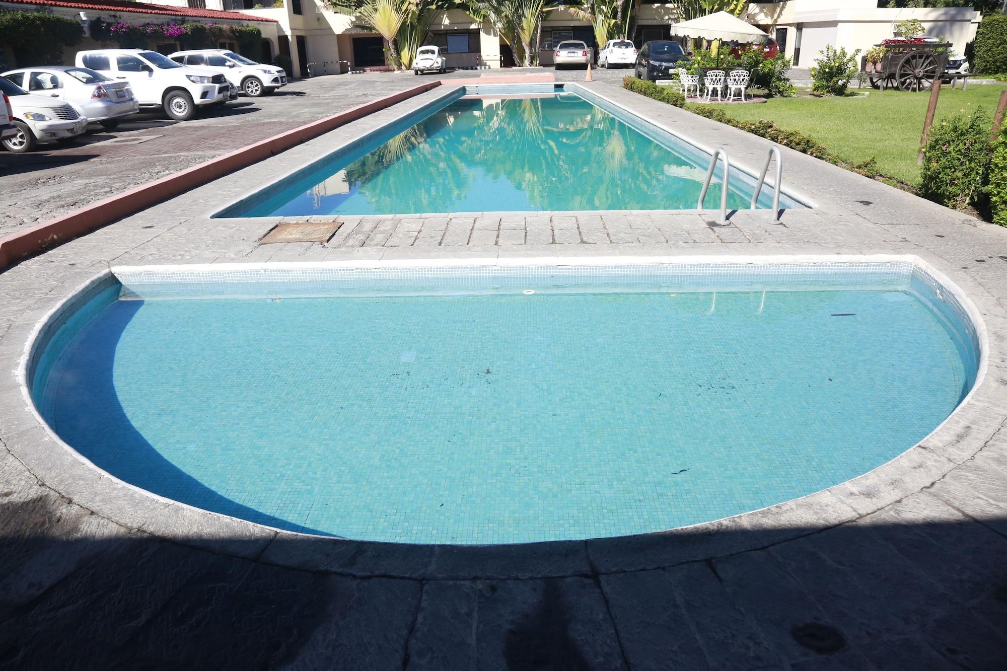 Vista Piscina Hotel La Loma Tepic