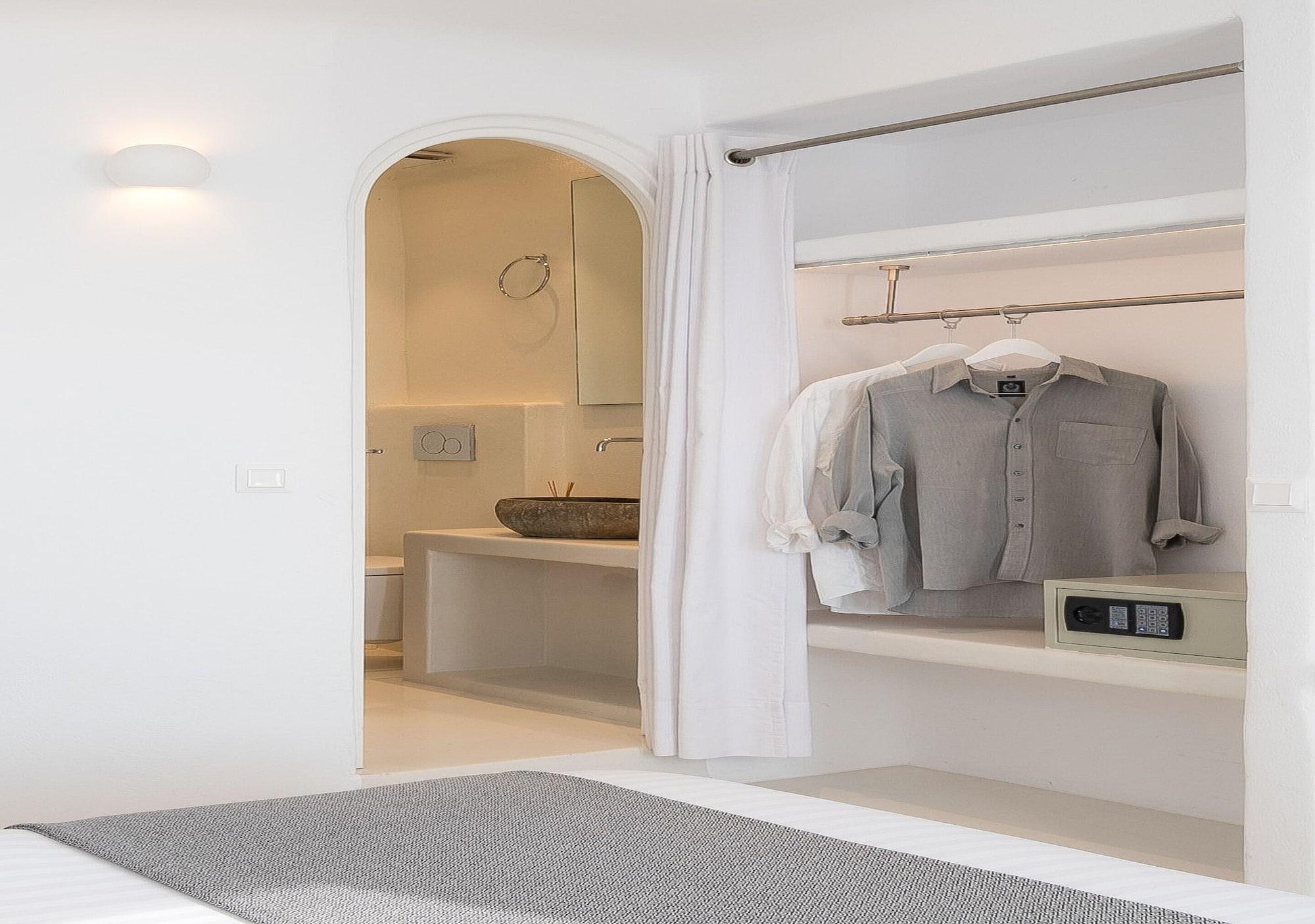 Habitación Dana Villas & Infinity Suites