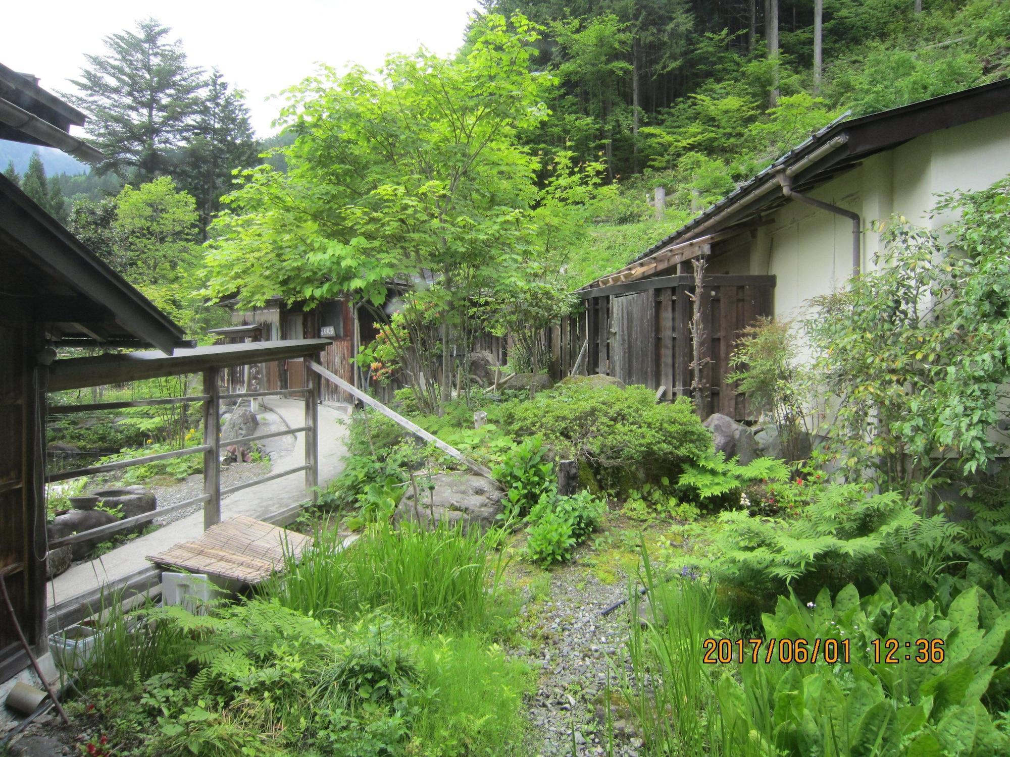 Vista Exterior Ryokan Fujiya