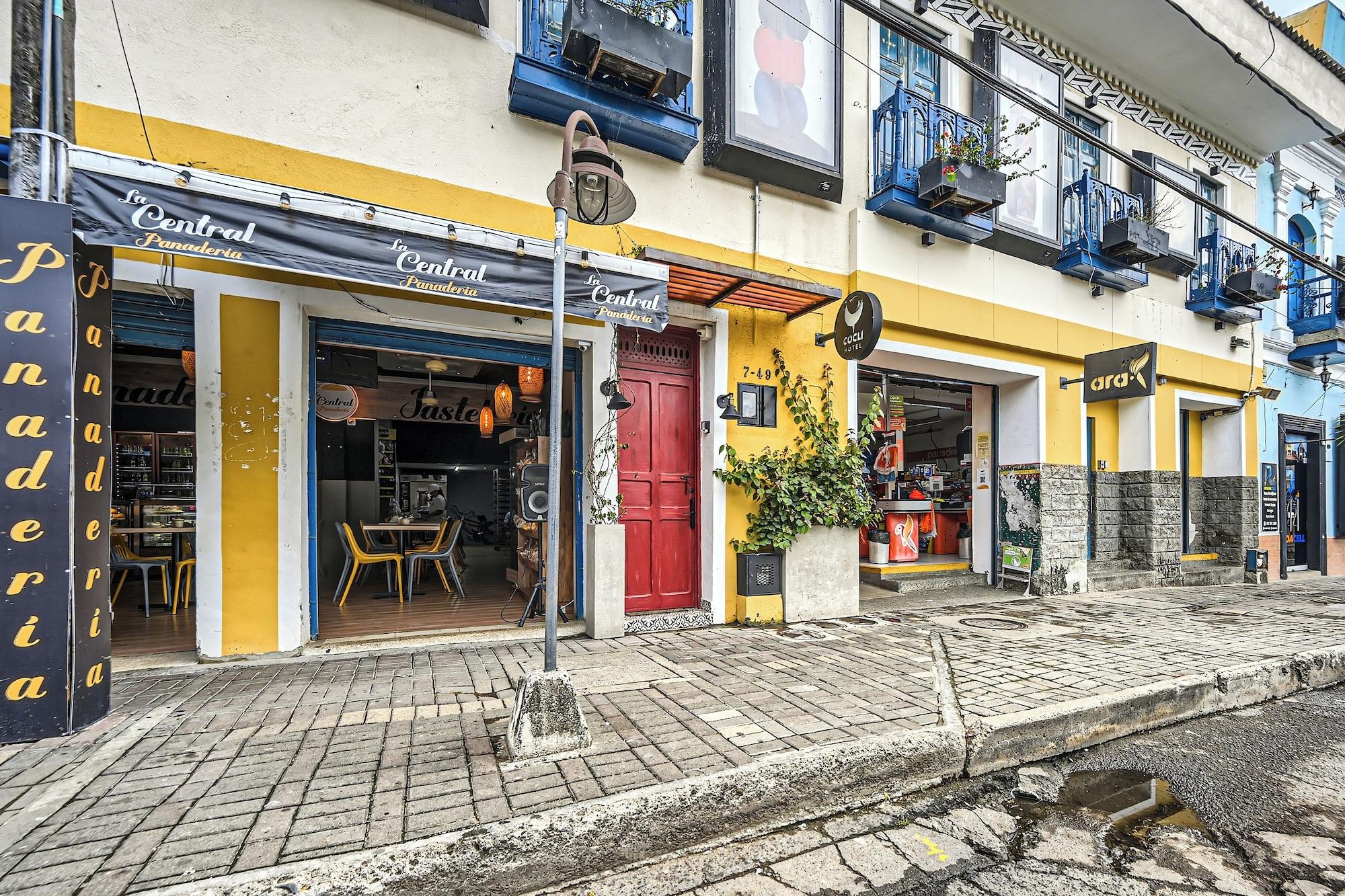 Varios Hotel coclí