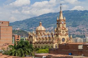 Paquete - Paquetes a Medellín