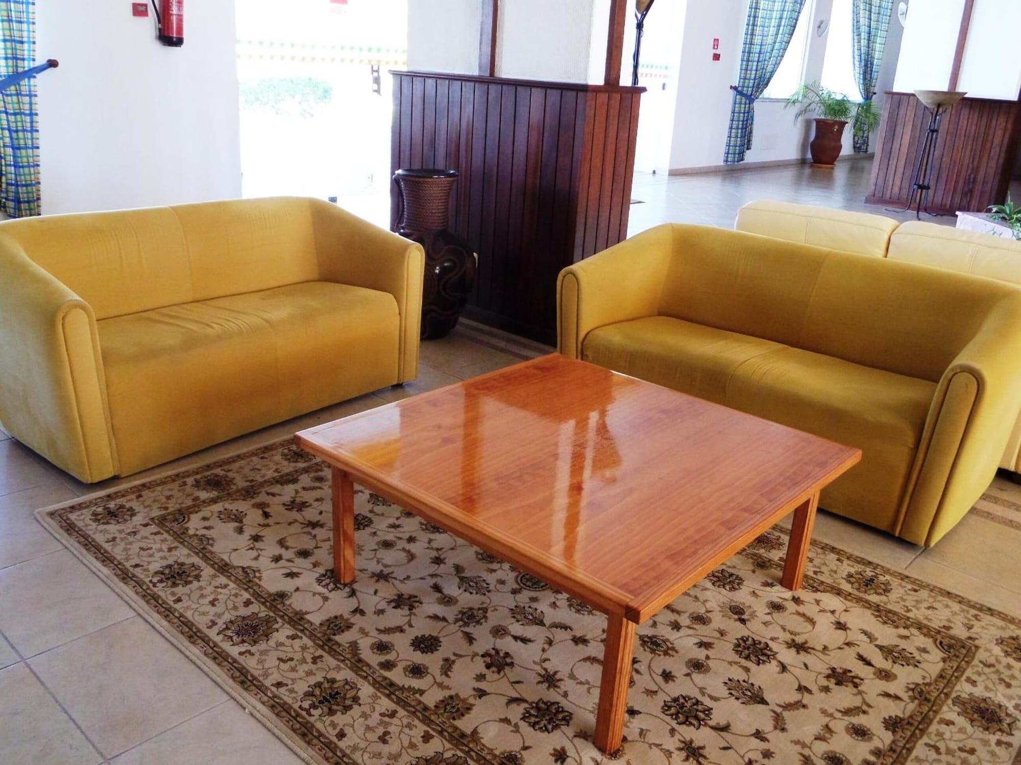 Vista Lobby Hotel Luar