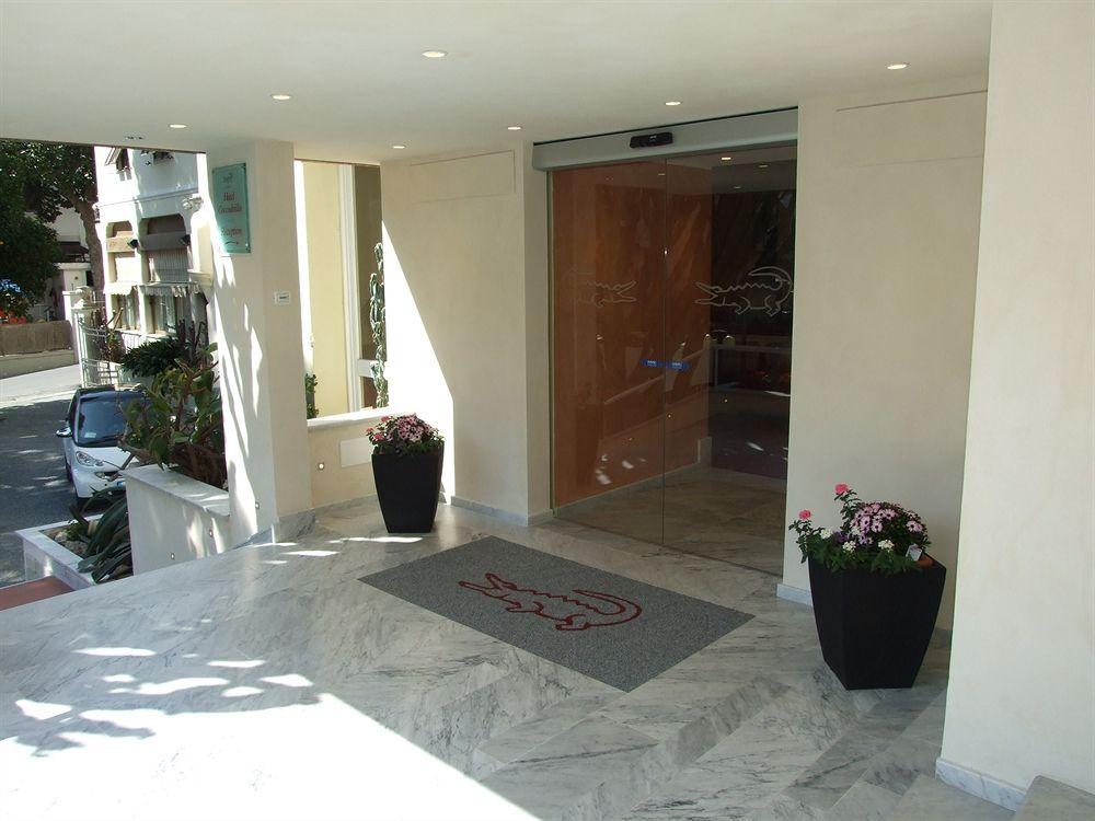 Vista Exterior Hotel Coccodrillo
