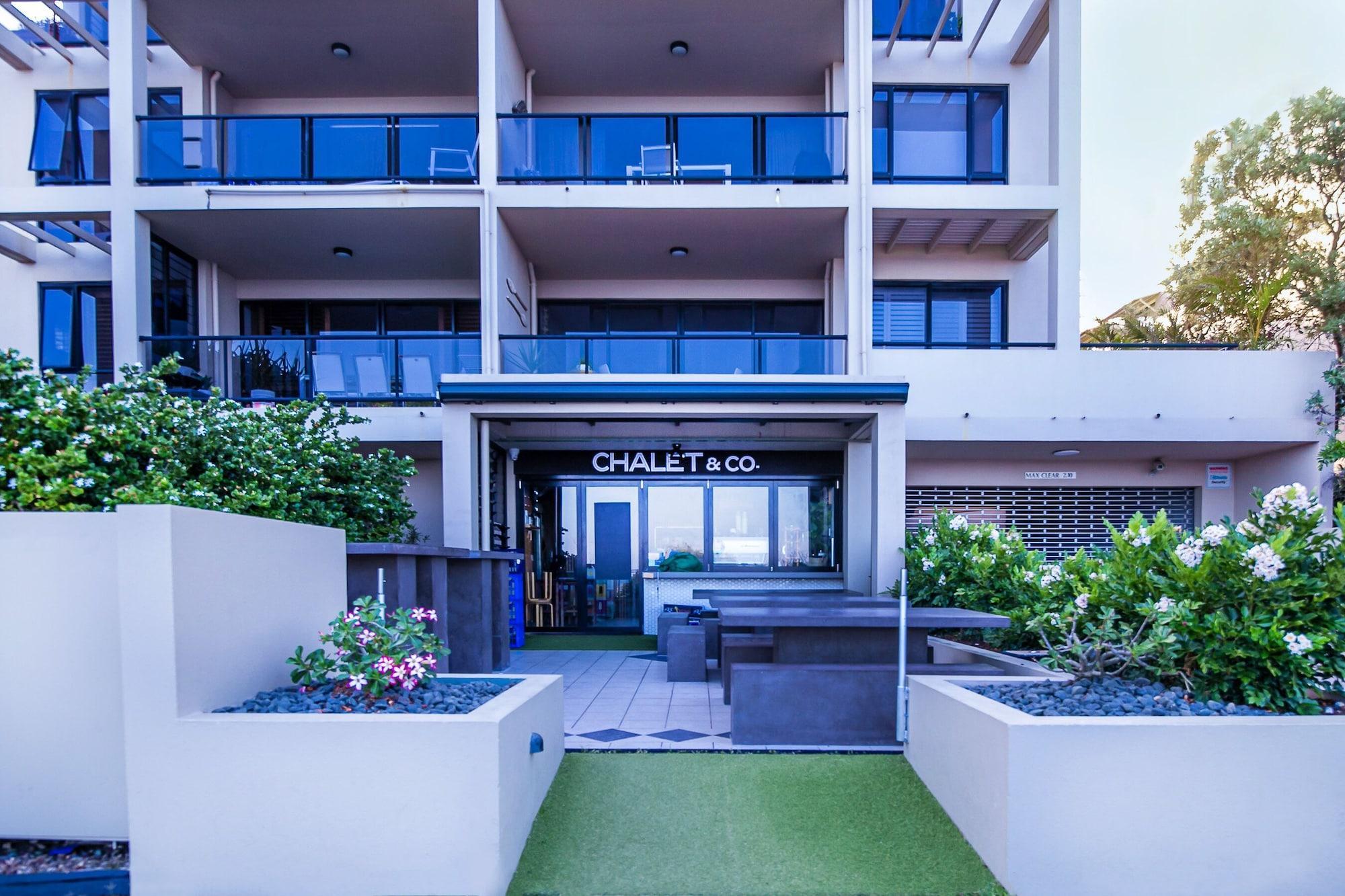 Restaurant Aqua Promenade Beachfront Apartments