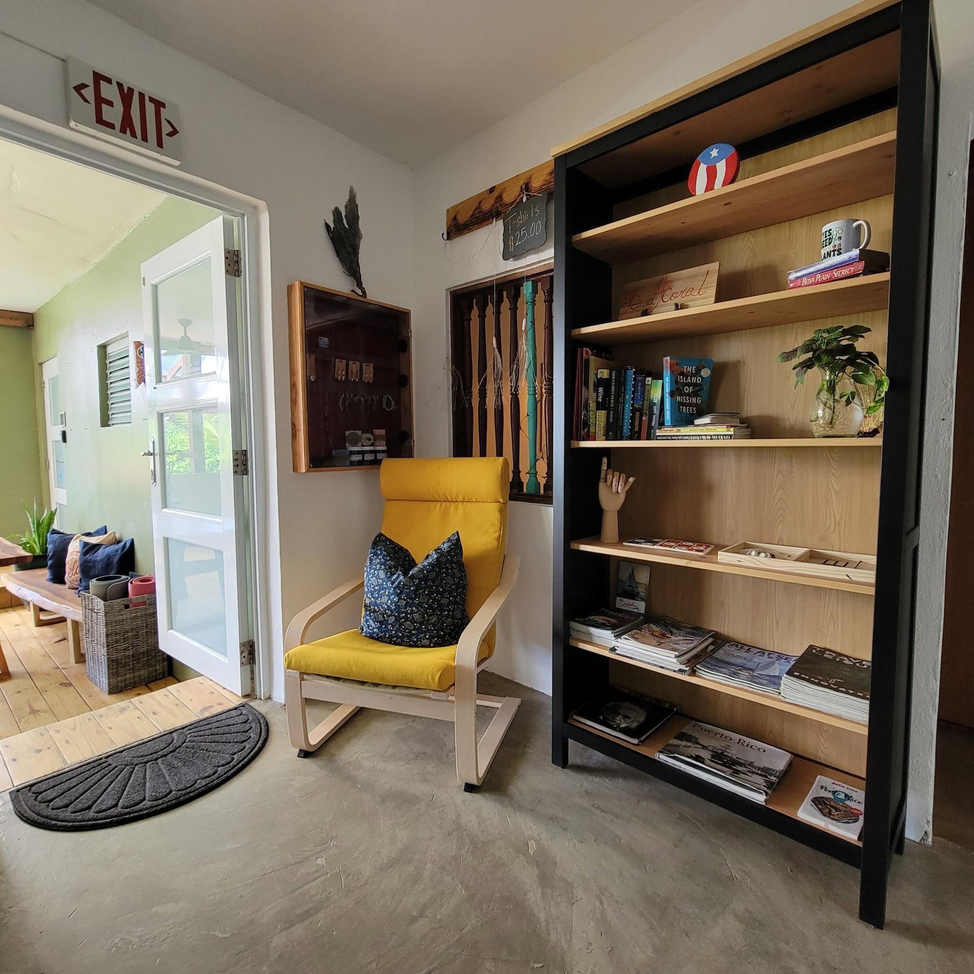 Vista Lobby Casa Coral - Hostel