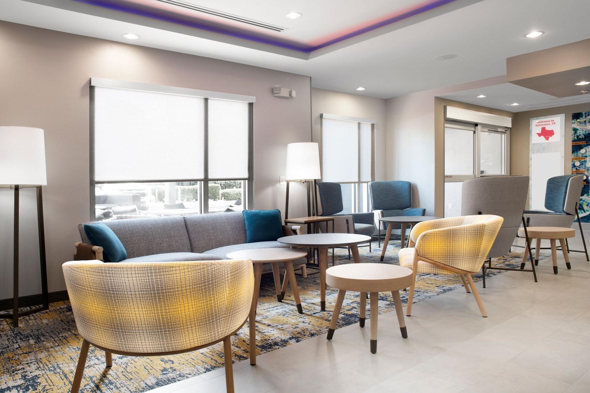 Vista Lobby TownePlace Suites by Marriott Galveston Island