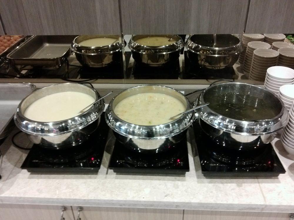 Restaurant Hyunjin Tourist Hotel