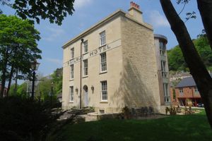 Alquiler Vacacional - (103)Beautiful Apartment in Landmark Cotswold Grade II Listed Georgian House -