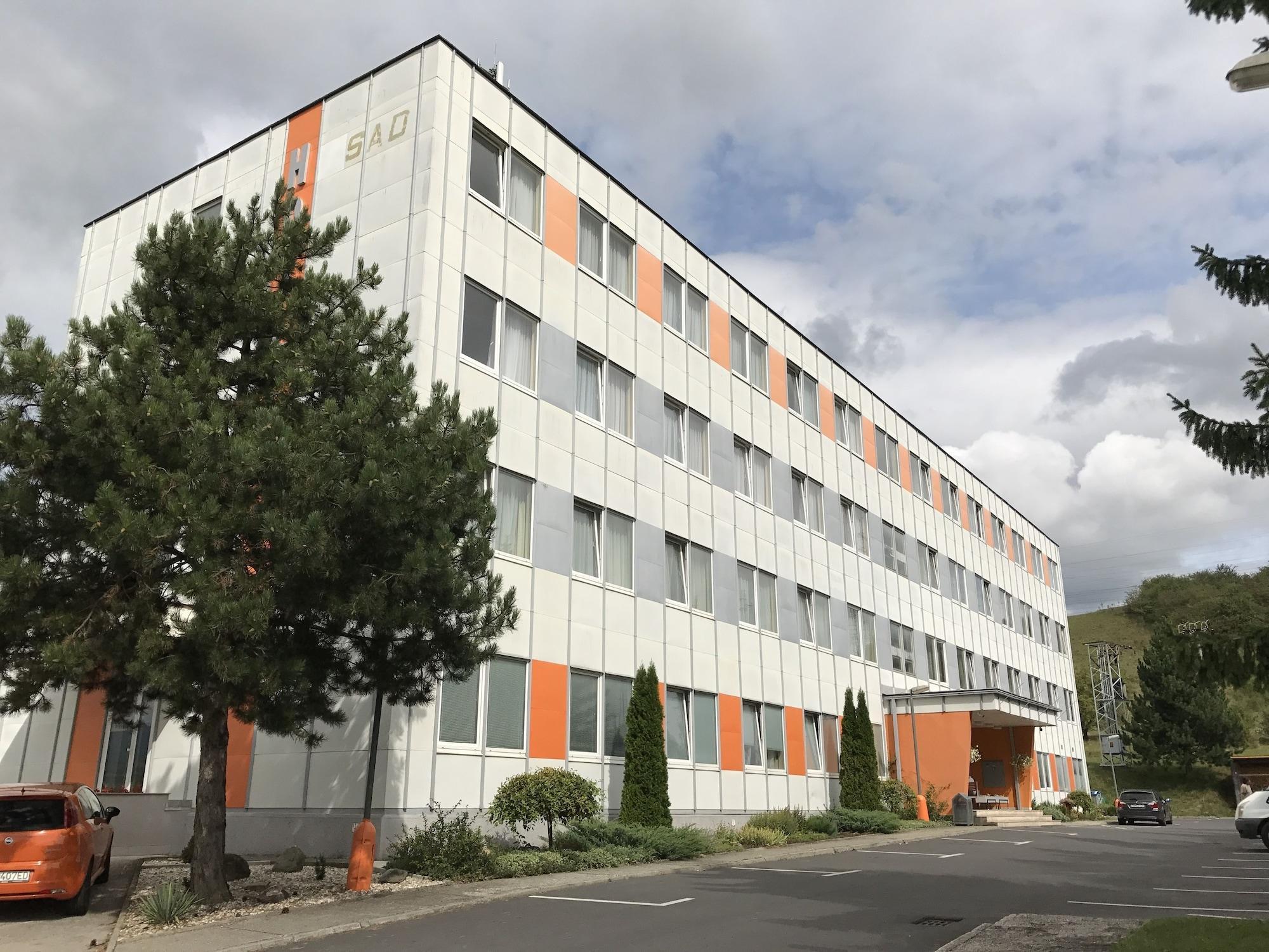 Vista Exterior Hotel Sad