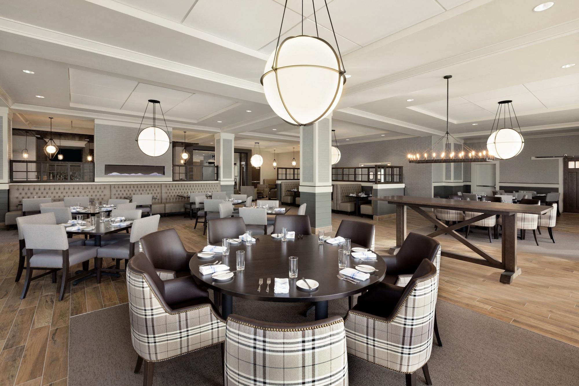 Restaurant Embassy Suites by Hilton Wilmington Riverfront