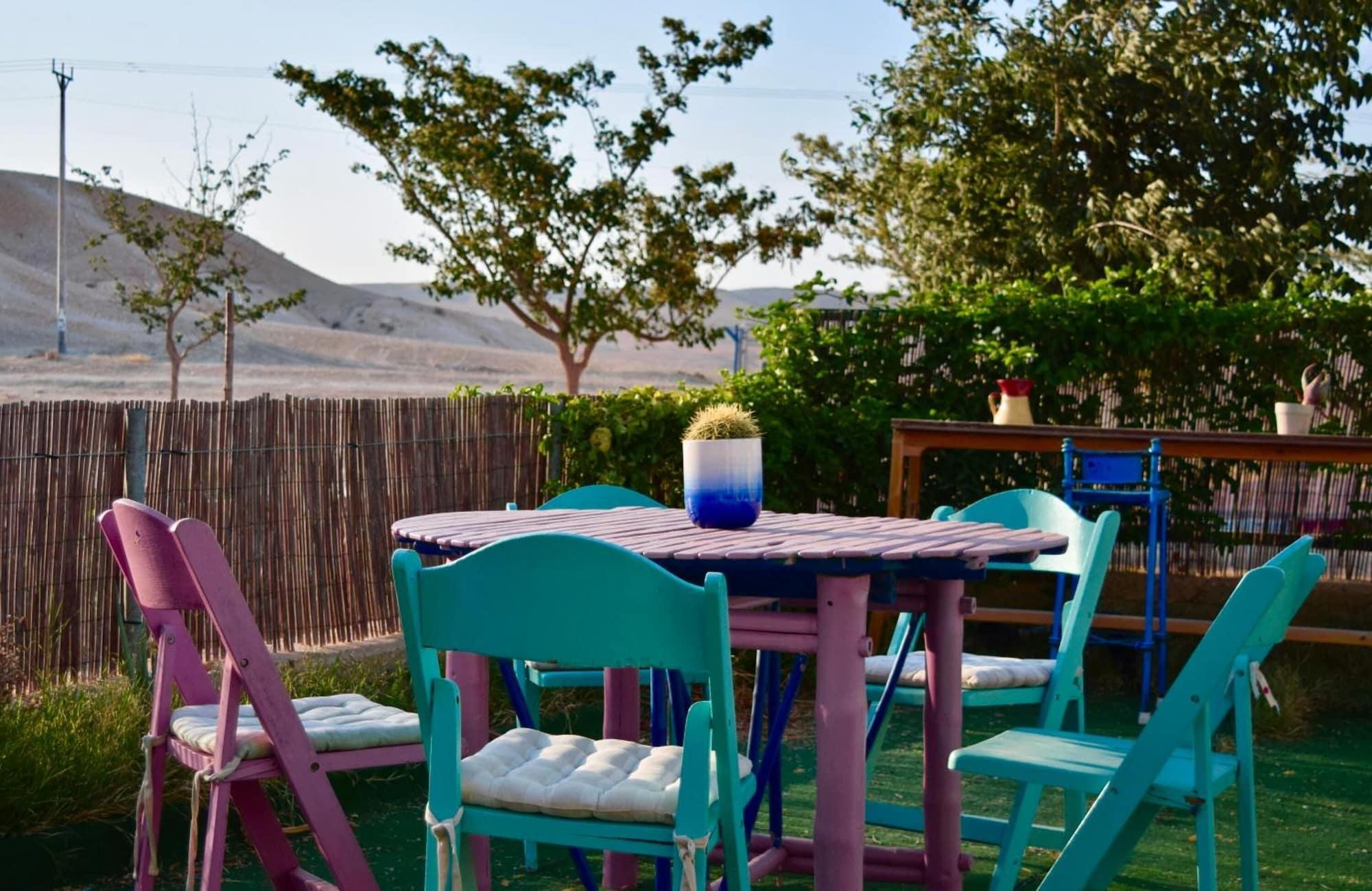 Restaurant The White Hill Guest House - Hostel