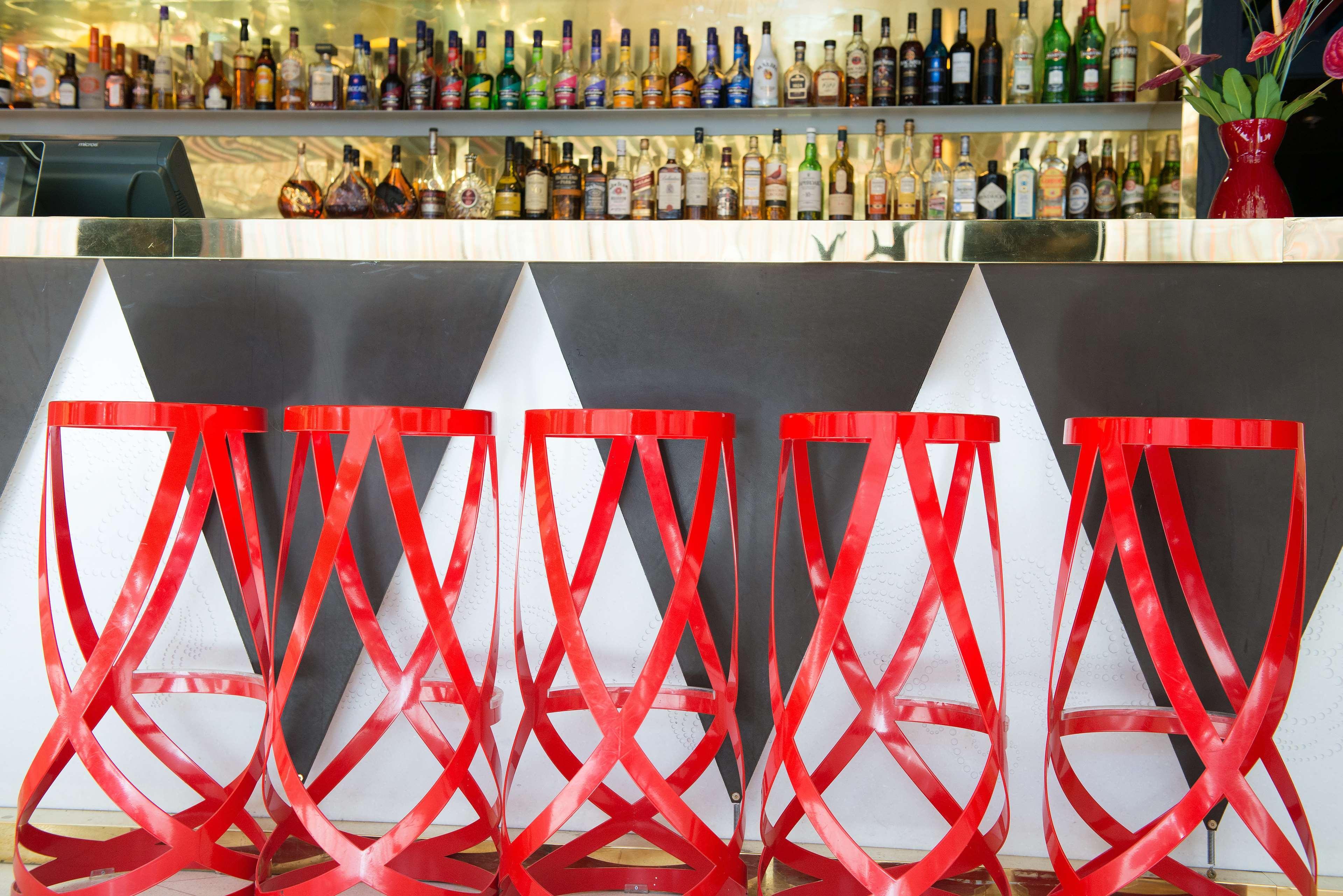 Bar/Salón Scandic Paasi