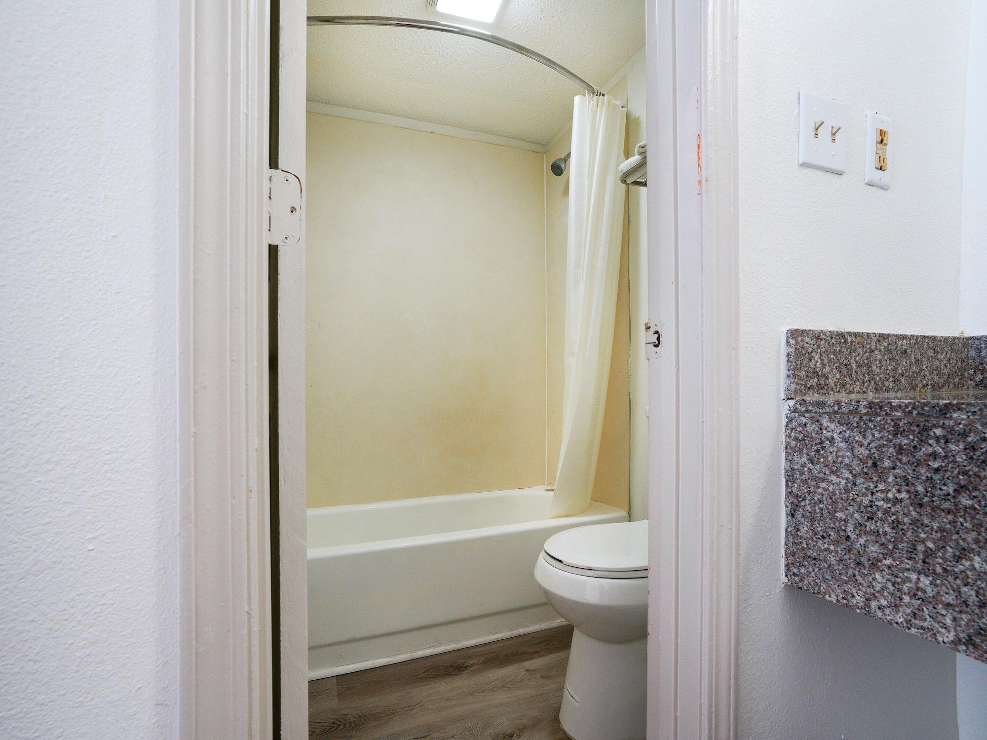 Equipamiento de Habitación OYO Hotel Decatur I-285 The Perimeter