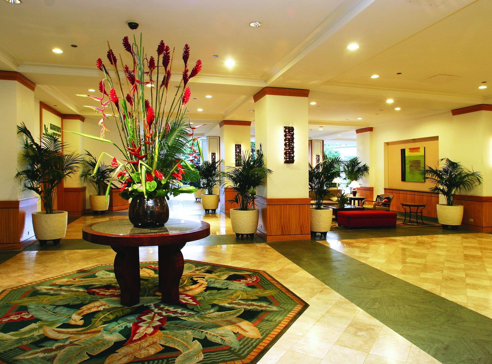 Vista Lobby Waikiki Marina Resort at the Ilikai