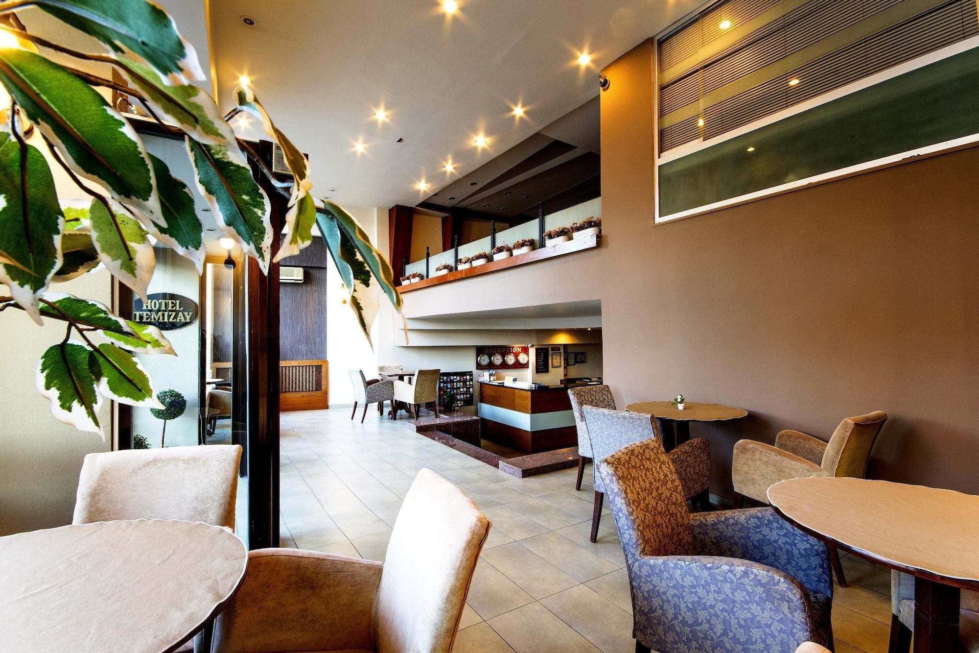 Vista Lobby Hotel Temizay