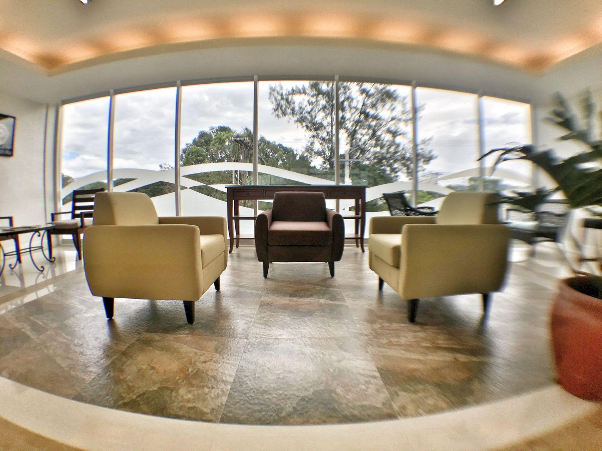 Vista Lobby The Reef Hotel and Residences