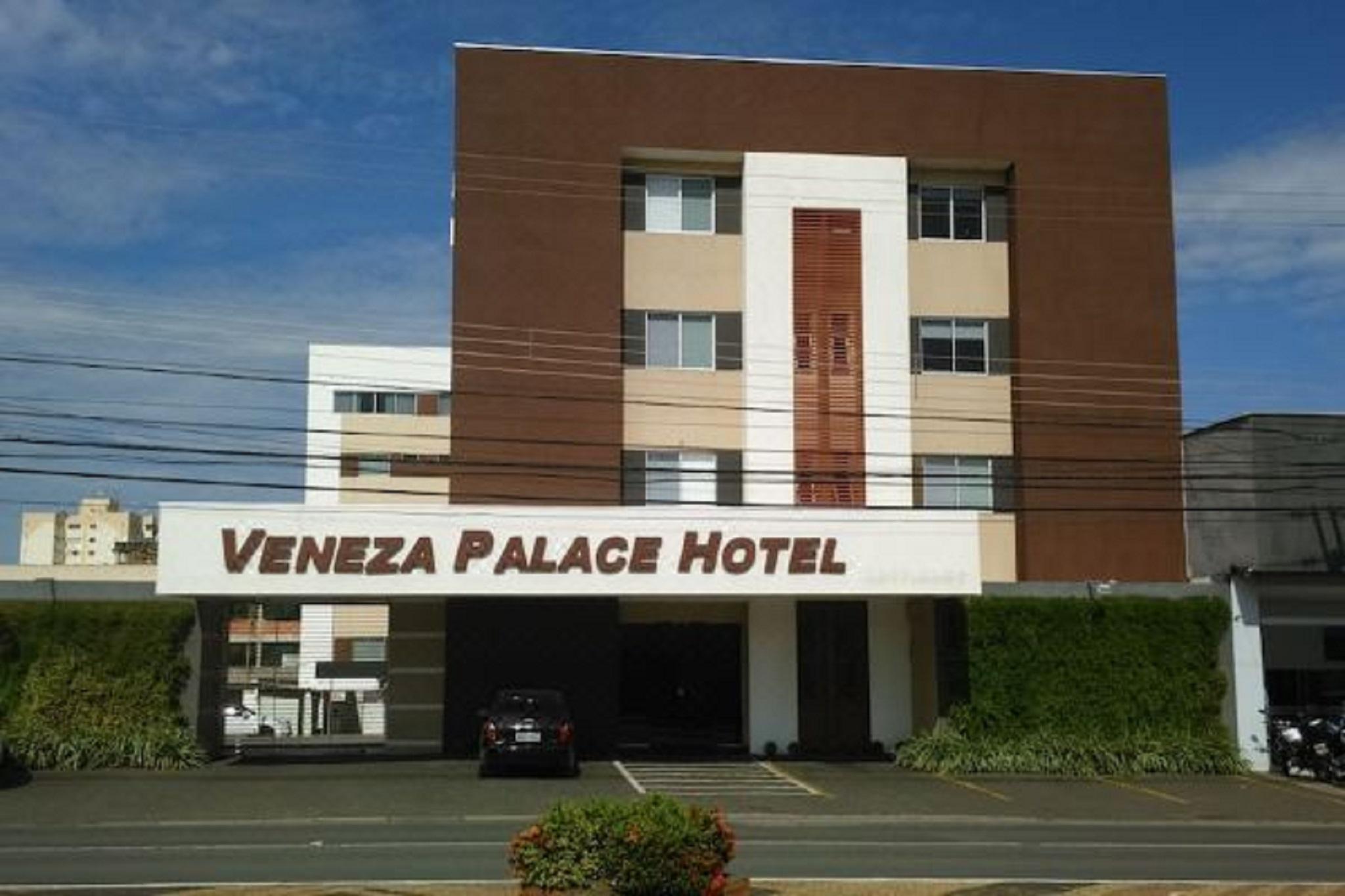 Vista Exterior Veneza Palace Hotel