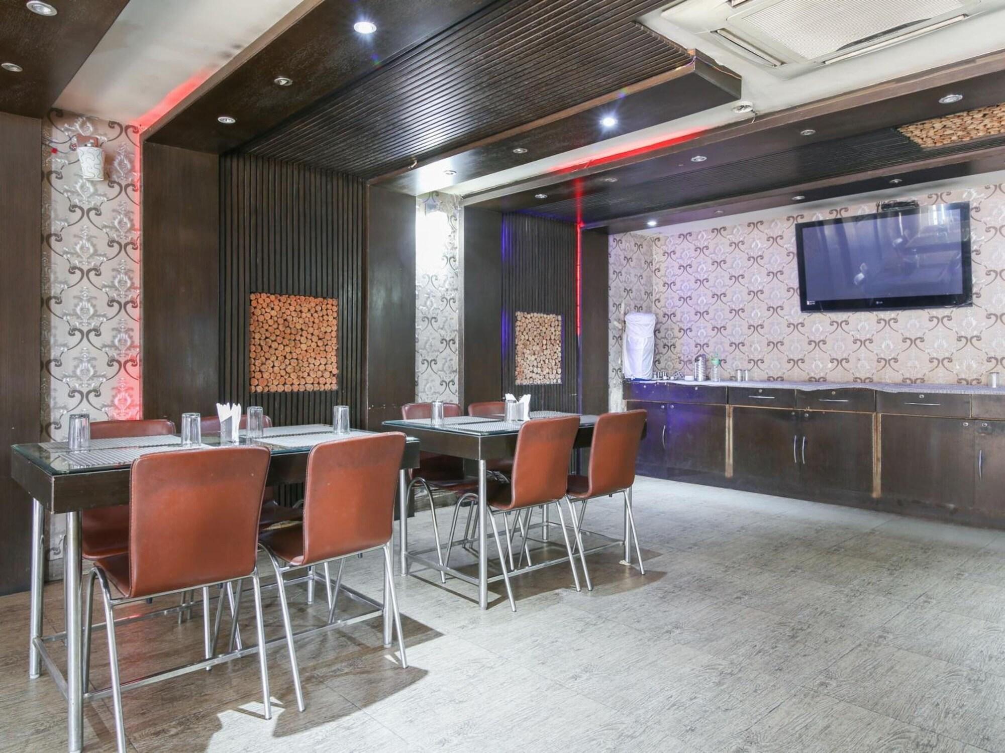 Restaurant Hotel Blues Shivalik