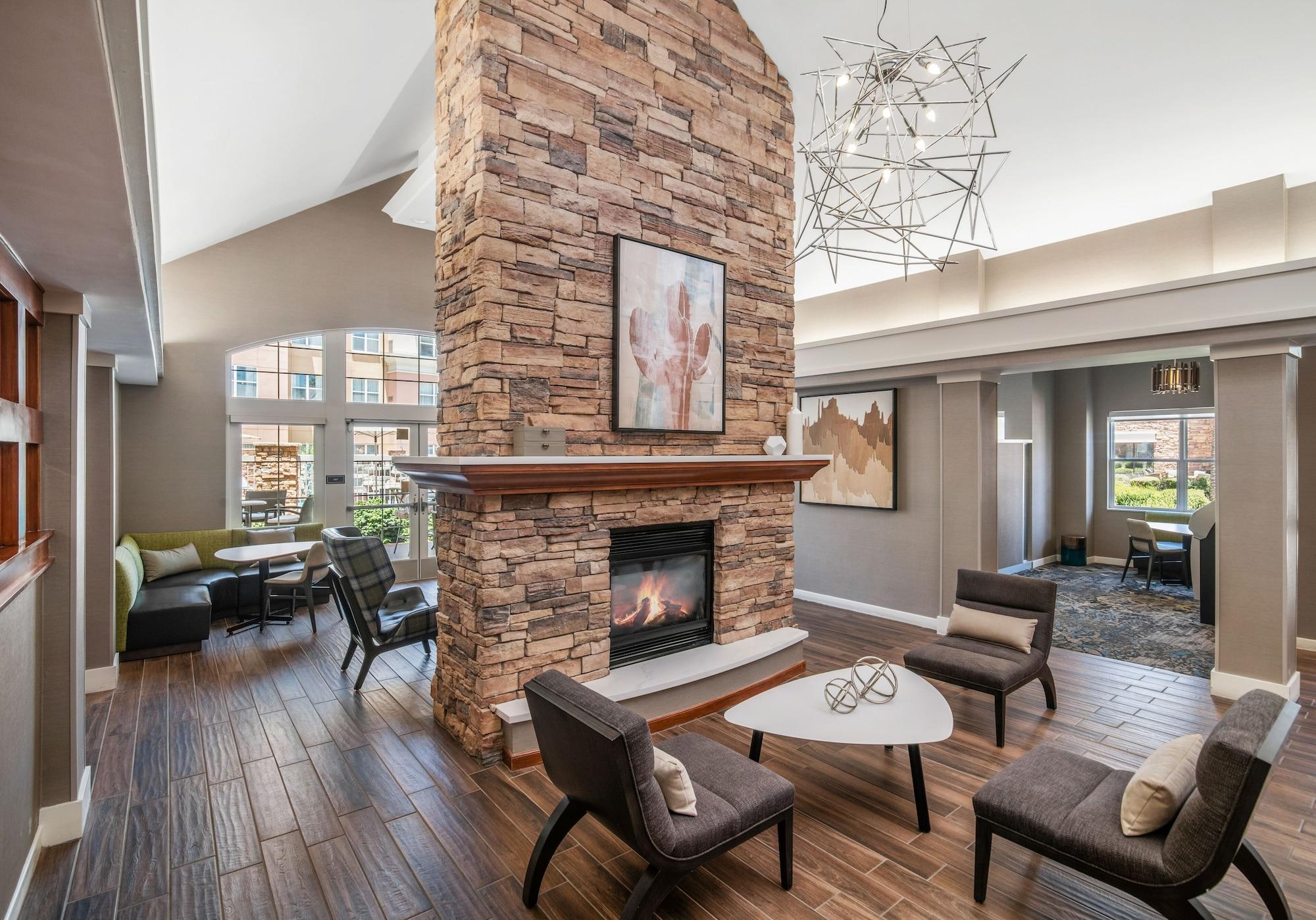 Vista Lobby Residence Inn Phoenix Glendale Sports & Entertainment District