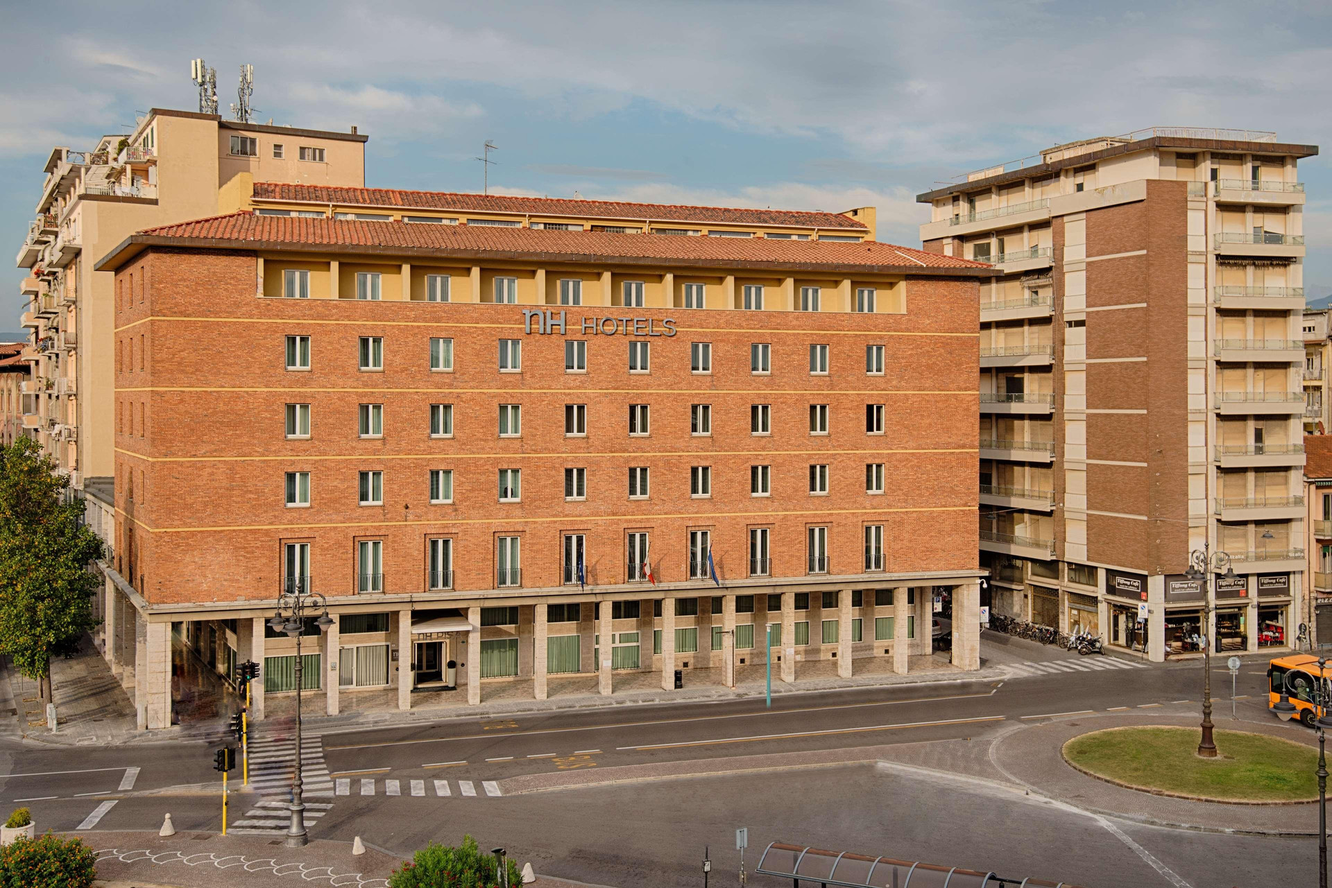 Vista Exterior NH Pisa