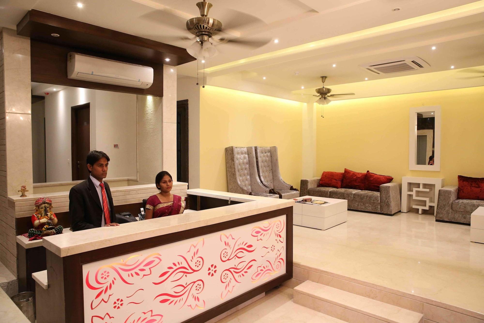 Vista Lobby The Raj Vilas