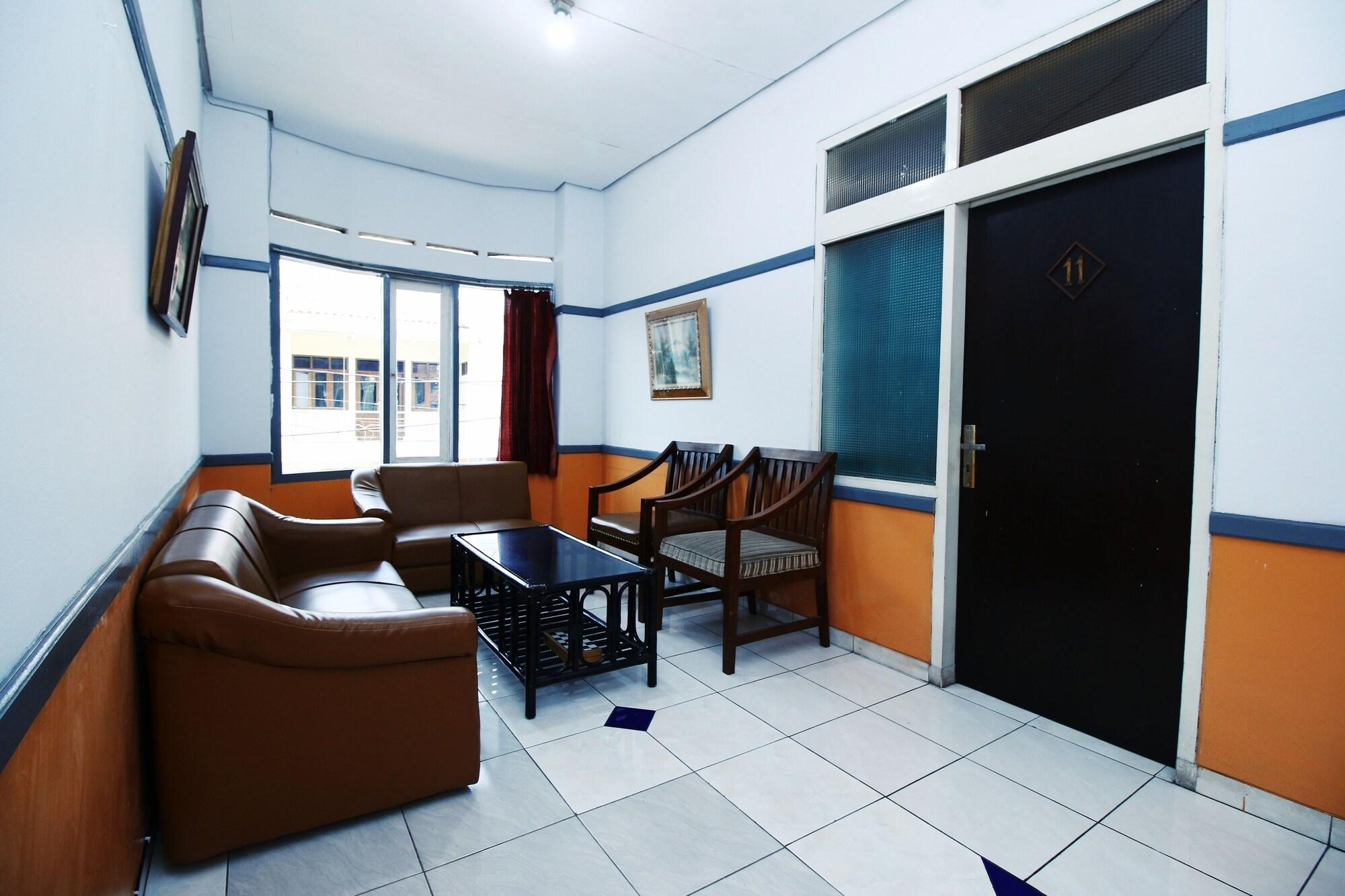 Vista Lobby Hotel Familie Ayu Garut