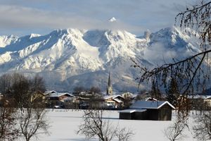 Alquiler Vacacional - Spacious Apartment near Ski Trail in Maishofen