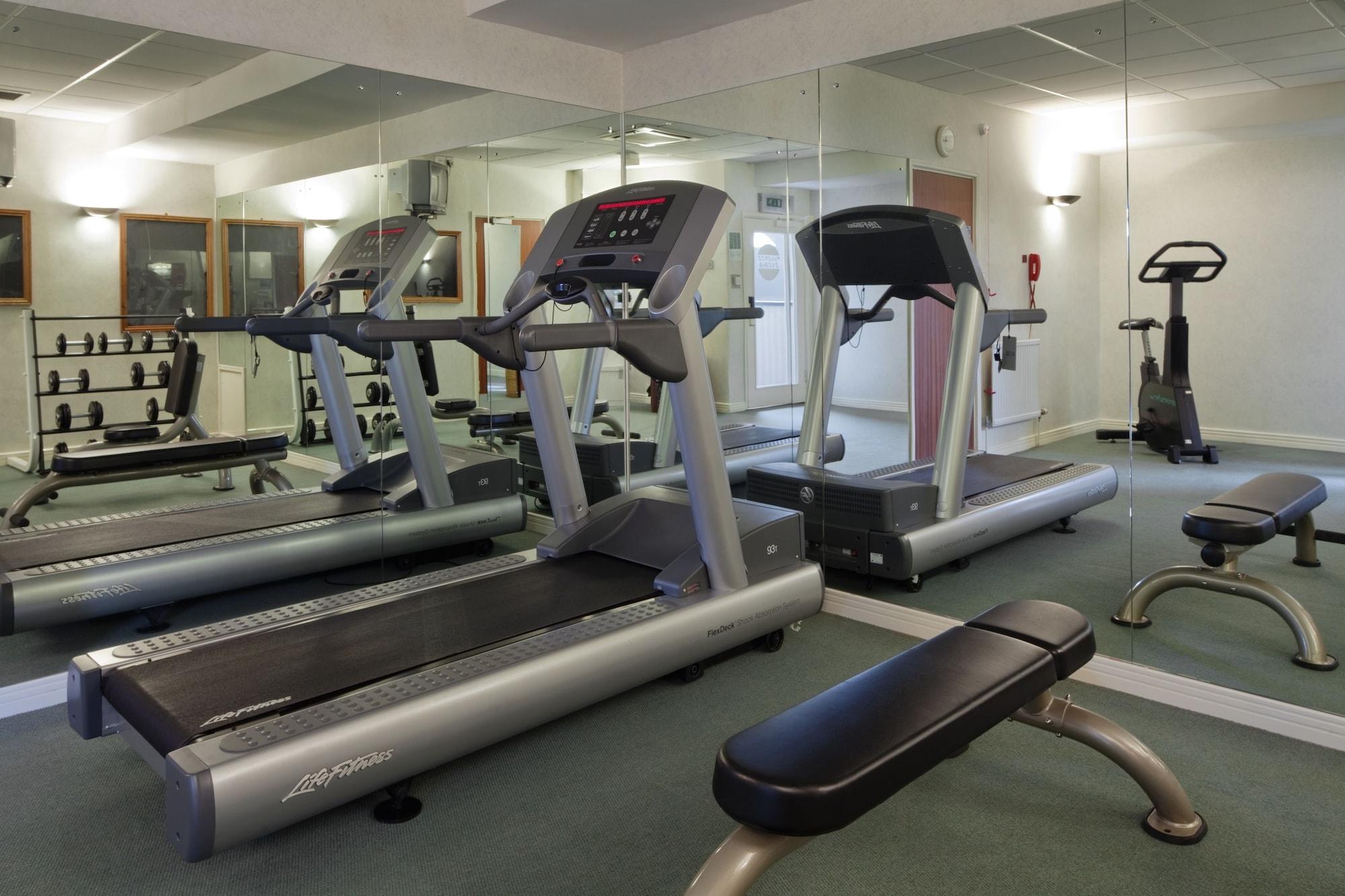 Gimnasio Holiday Inn Northampton West M1, Jct 16 by IHG