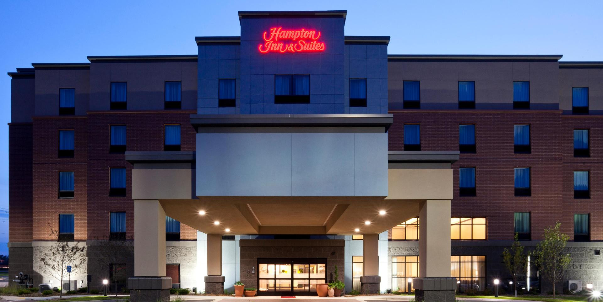 Vista Exterior Hampton Inn & Suites Minneapolis West/ Minnetonka