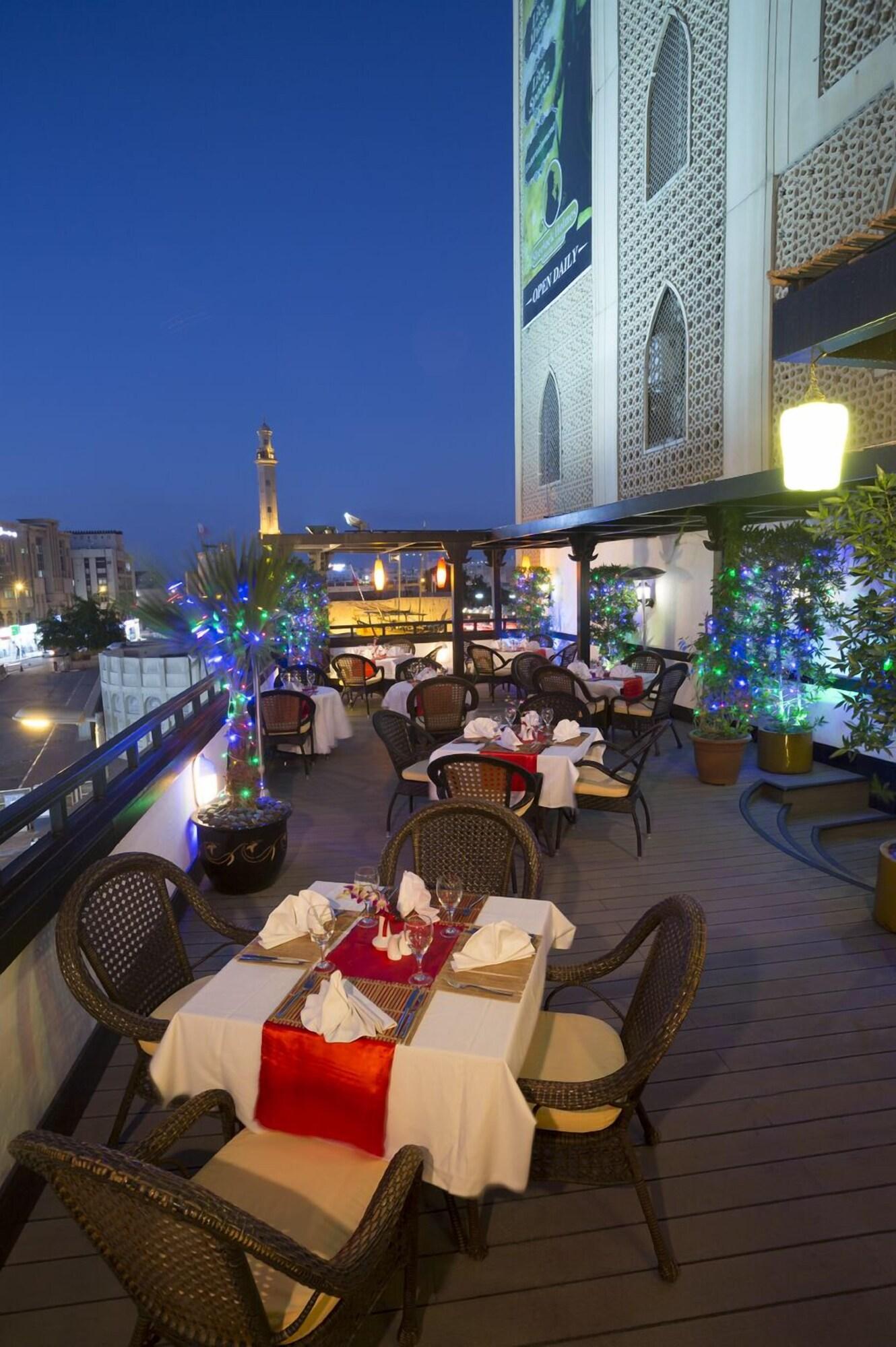 Restaurant Arabian Courtyard Hotel & Spa