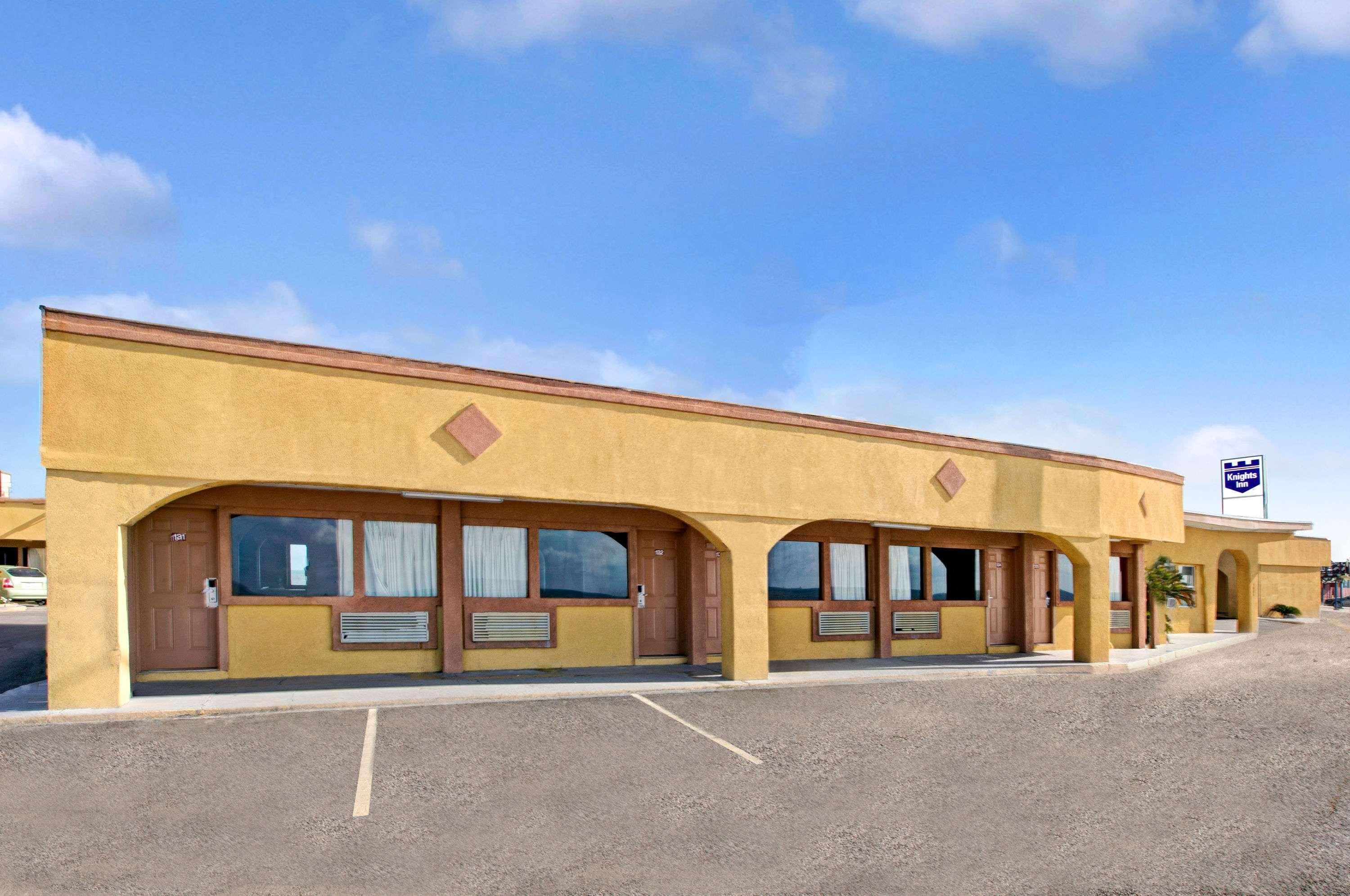 Vista Exterior Econo Lodge Galveston Seawall